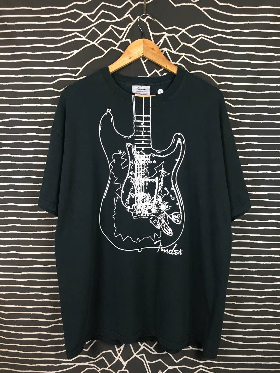 Fender × Japanese Brand × Vintage Vtg Fender Guitar The Rock & Roll Lifestyle Tee Size US XL / EU 56 / 4 - 2 Thumbnail