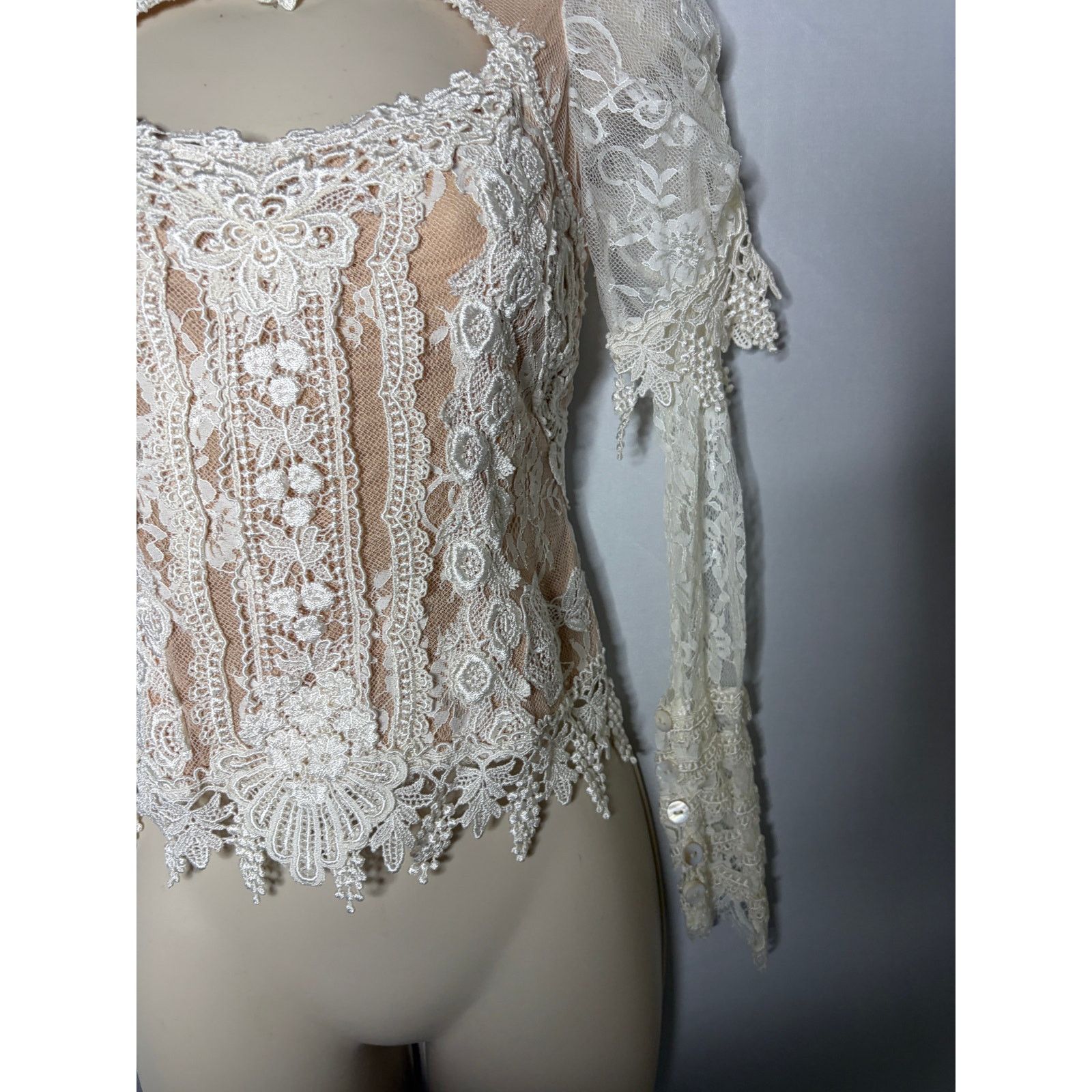Other Cappalli Alia French Chantilly lace collage Victorian blouse Size XS / US 0-2 / IT 36-38 - 5 Thumbnail
