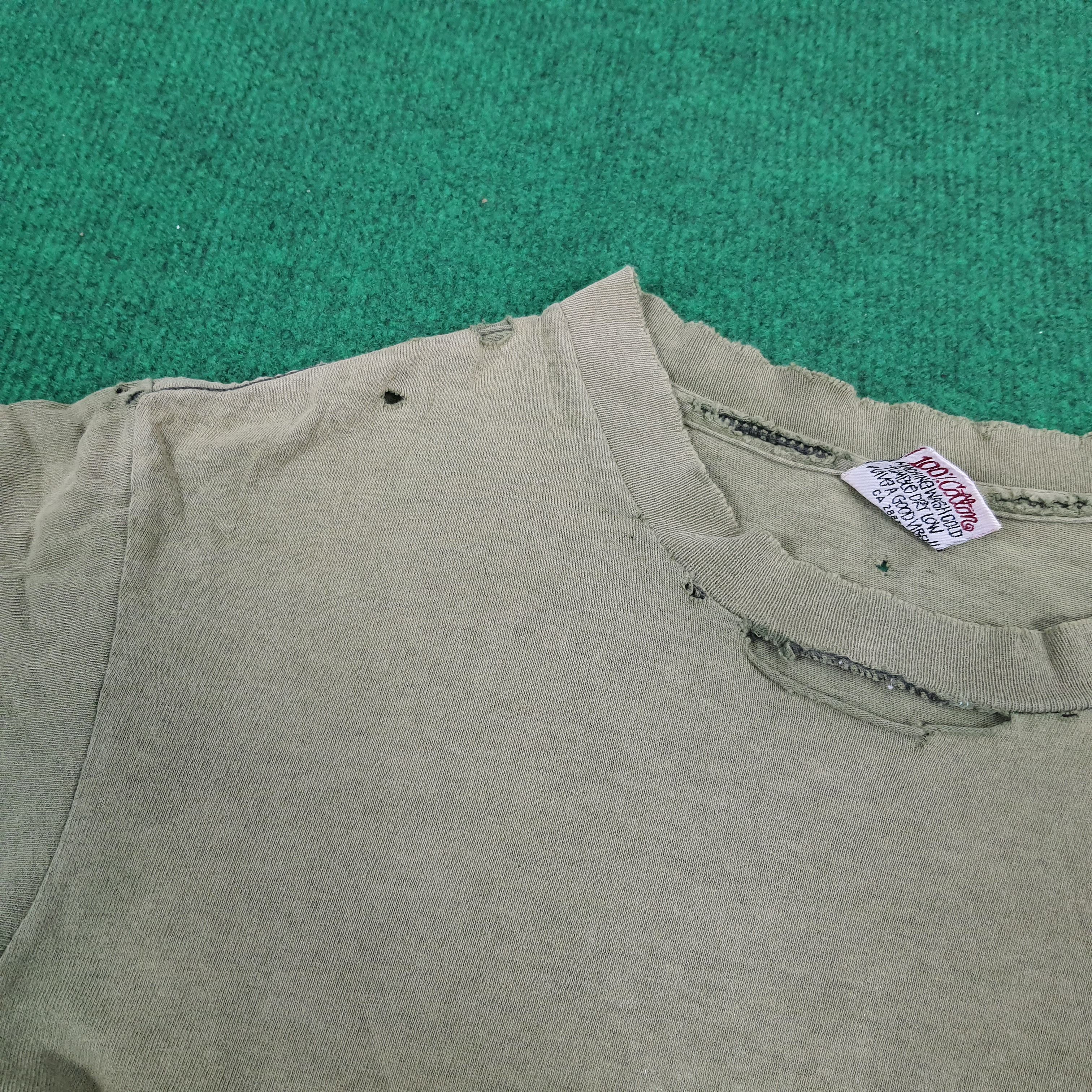 Stussy Vintage Stussy Deluxe Streetwear T-shirt Size US S / EU 44-46 / 1 - 9 Thumbnail