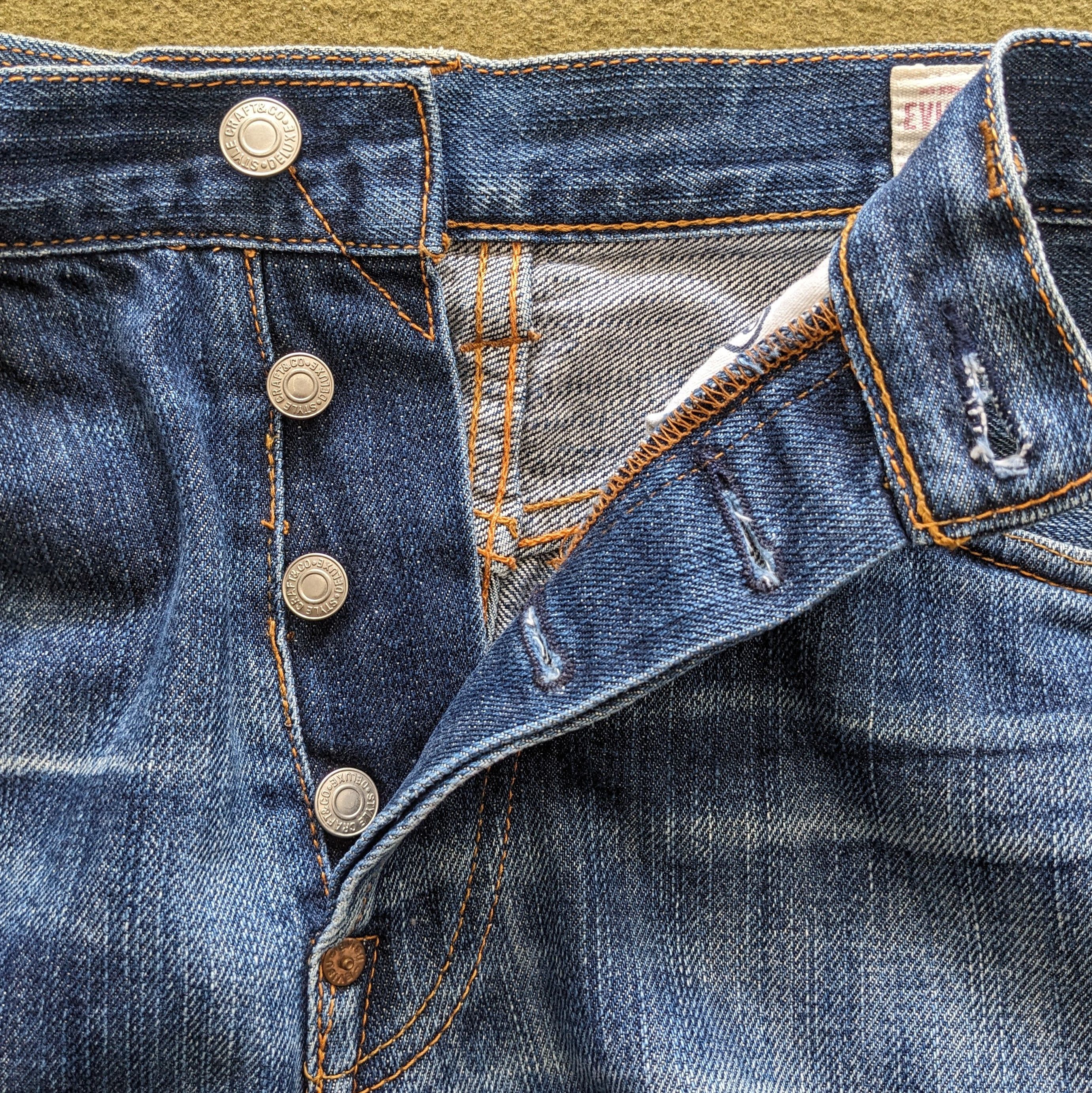 Evisu Vintage EVISU Japanese Fashion Brand Custom Jeans Size US 29 - 4 Thumbnail