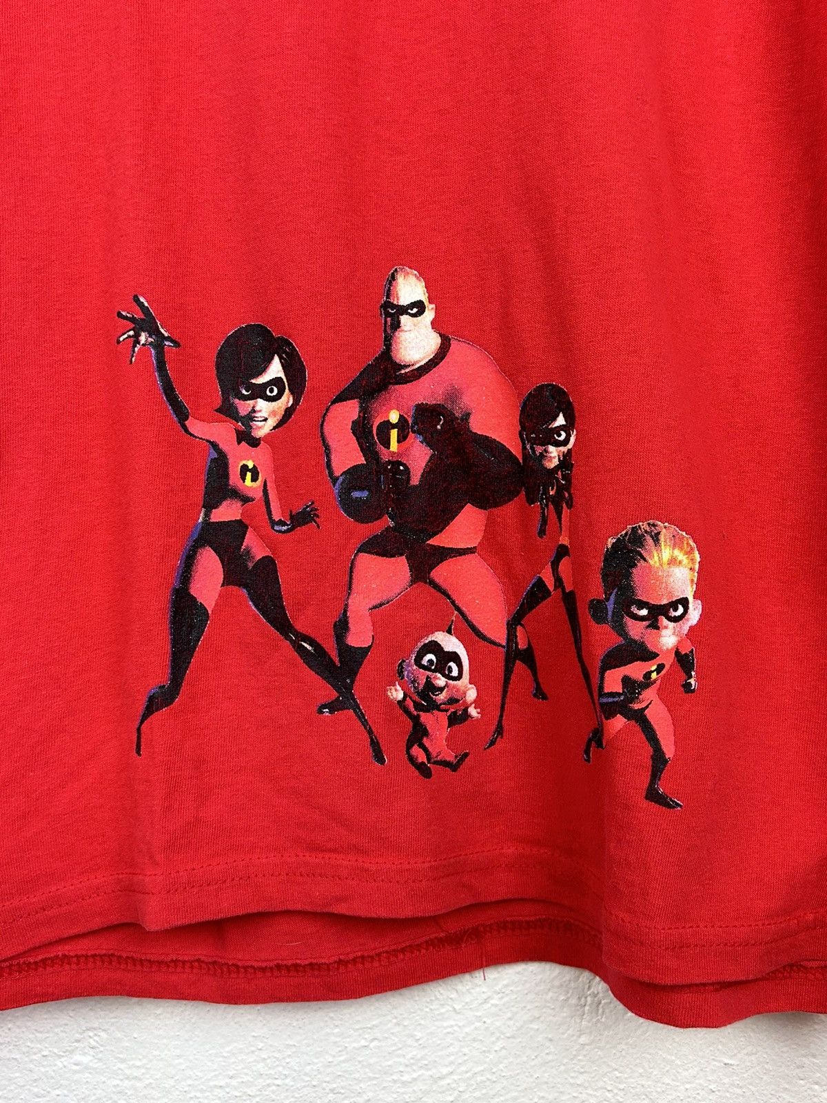 Disney 00s Vintage The Incredibles 2004 Finnish Movie Promo T-Shirt Size US M / EU 48-50 / 2 - 3 Thumbnail