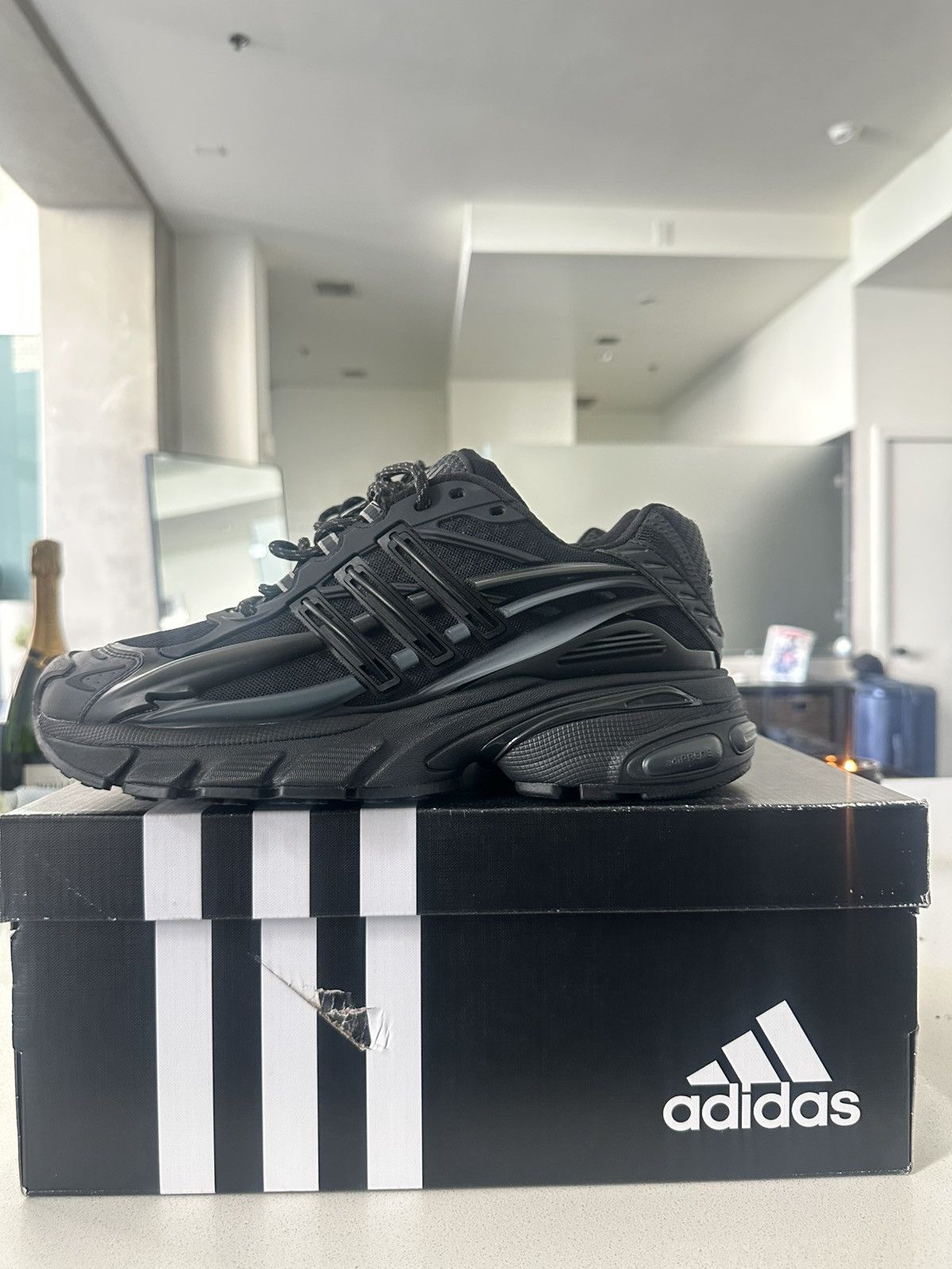 Adidas × Pharrell adidas Adistar Jellyfish Size US 10 / EU 43 - 2 Thumbnail