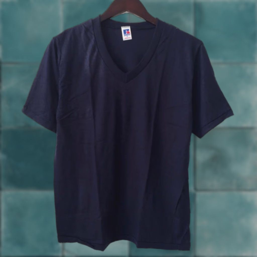 Russell Athletic VINTAGE Russell Athletic T-Shirt Mens Medium Navy Blue 90s Deadstock NWOT V-Neck 50/50 1990s 90s Athletic Fit USA Size US M / EU 48-50 / 2 - 1 Thumbnail