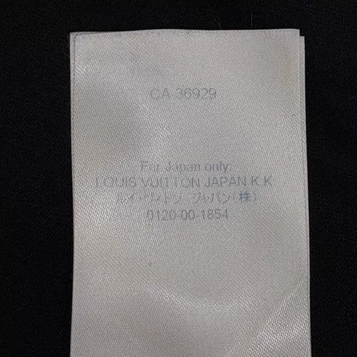 Louis Vuitton LOUIS VUITTON embossed logo short sleeve t-shirt L 99 Size US L / EU 52-54 / 3 - 6 Thumbnail