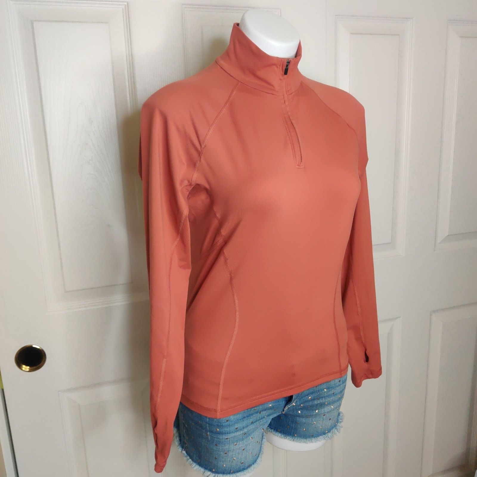 Mountain Hardwear Mountain Hardwear 1/2 zip performance top sz S Size S / US 4 / IT 40 - 3 Thumbnail