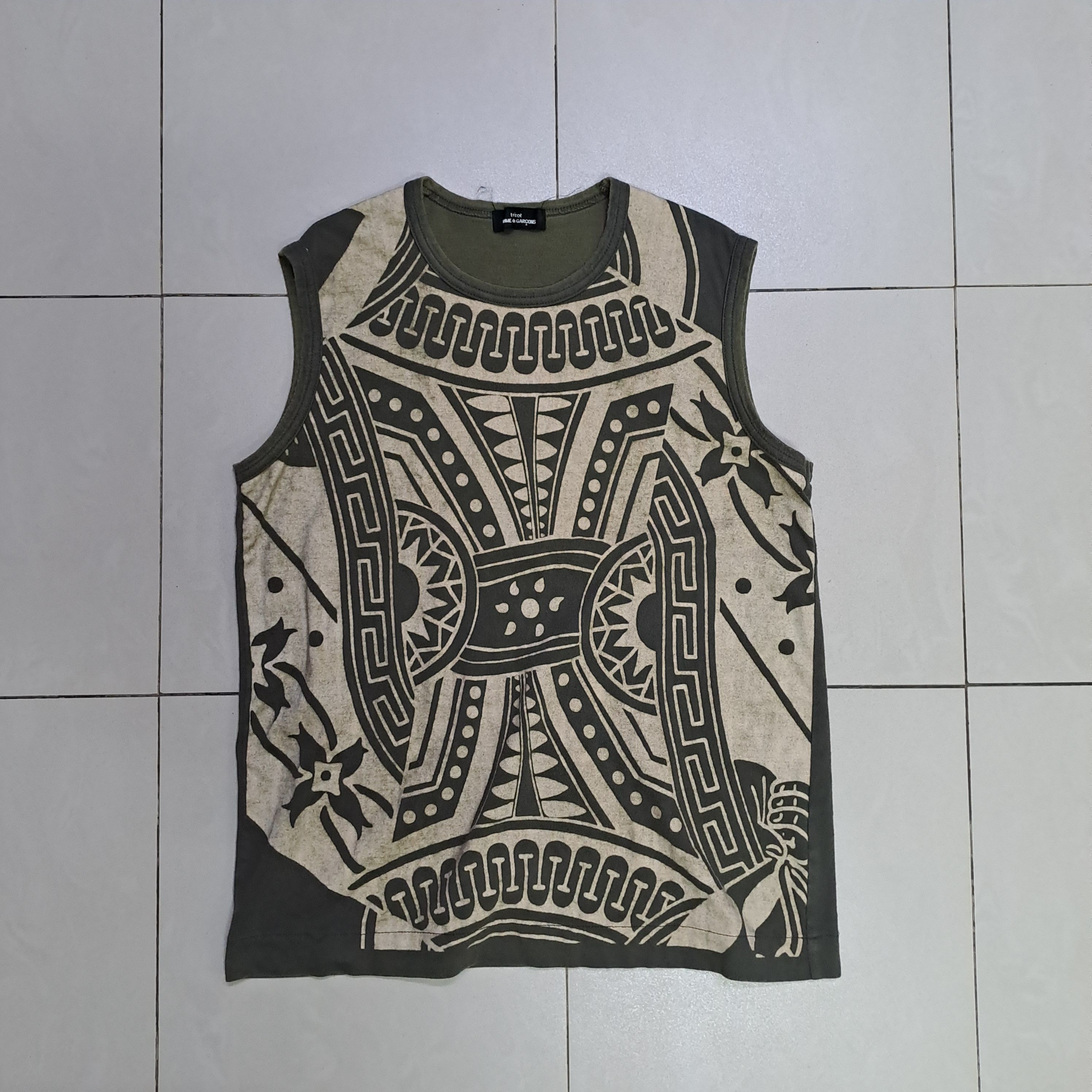 Tricot Comme des Garcons Comme des Garcons Native Art Sleeveless T Shirt Size S / US 4 / IT 40 - 1 Thumbnail