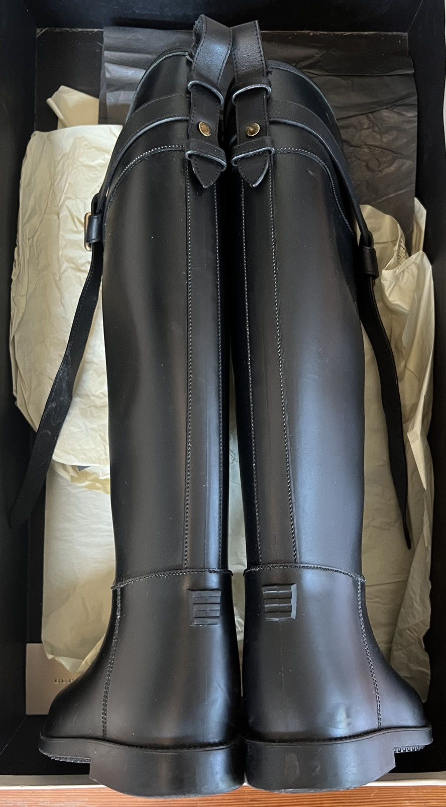 Burberry Authentic Burberry black brain riding rainboot belt Italy 37 Size US 6.5 / IT 36.5 - 5 Thumbnail