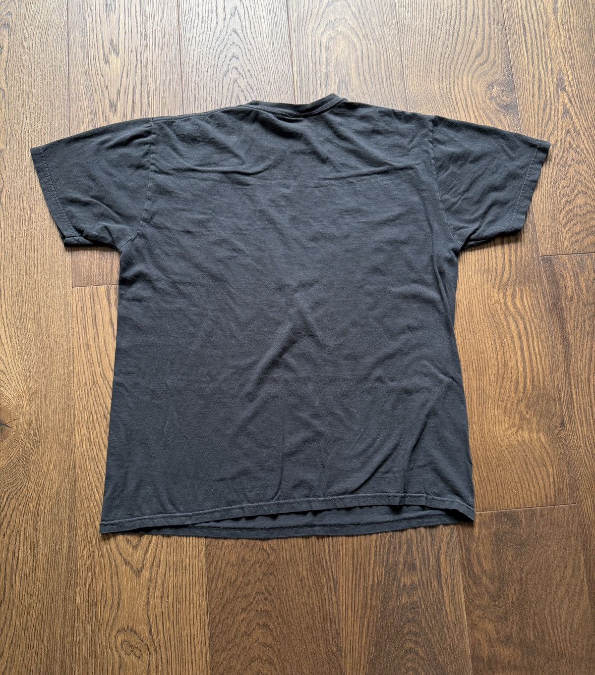 Vintage Vintage Y2K Asking Alexandria Screamo Emo Band Tee Size US XL / EU 56 / 4 - 7 Thumbnail