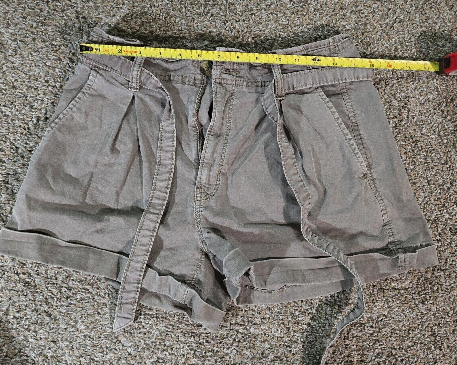 Designer American Eagle Super Stretch Size 6 Shorts With Belt Size 28" / US 6 / IT 42 - 9 Thumbnail