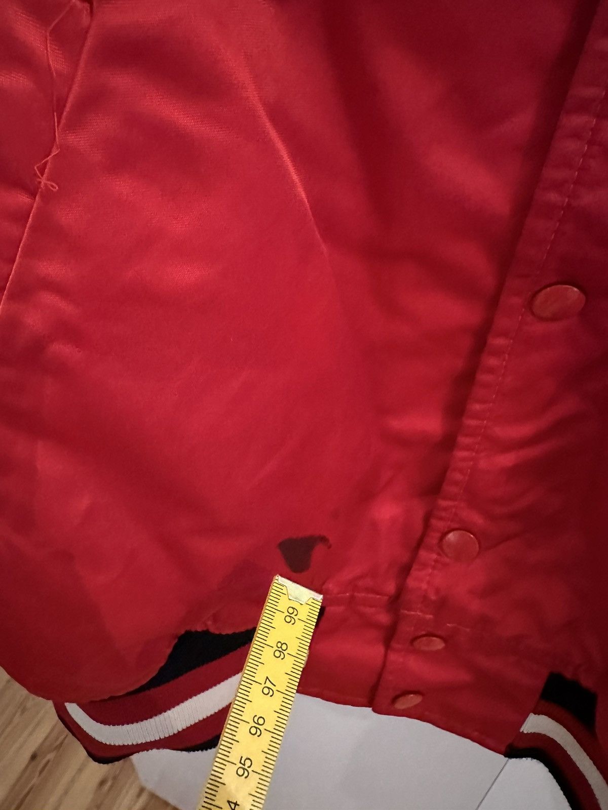 Starter Starter Jacket Chicago Bulls Size M-L NBA Vintage Starter Size US L / EU 52-54 / 3 - 7 Thumbnail