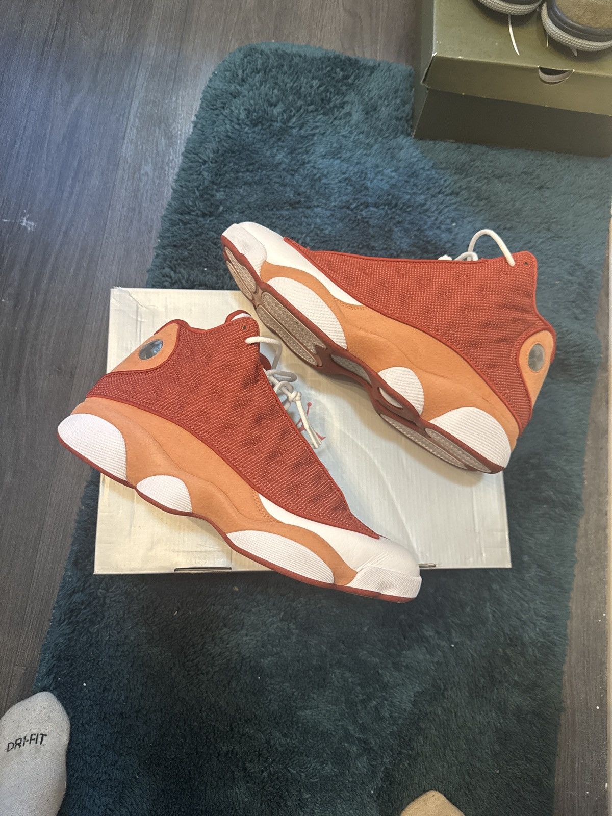 Jordan Brand Jordan 13 “Dune Red” Size US 13 / EU 46 - 2 Thumbnail