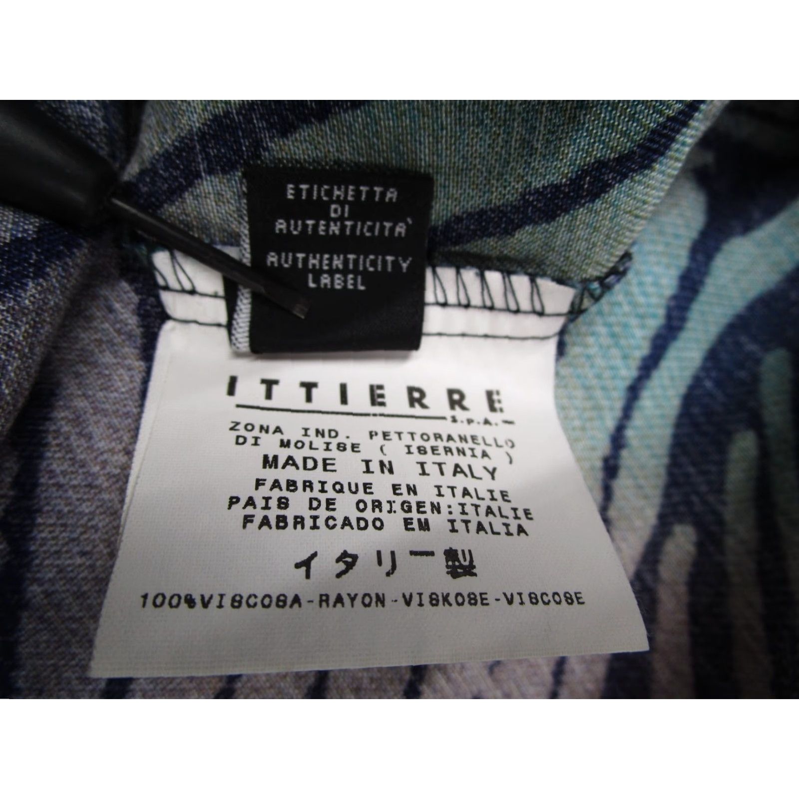 Versace Jeans Couture VINTAGE Versace Jeans Couture Shirt Men XL Blue Long Sleeve Button-Up Abstract Made Italy 90s 90s Floral Geometric Designer Mens Size US XL / EU 56 / 4 - 5 Thumbnail