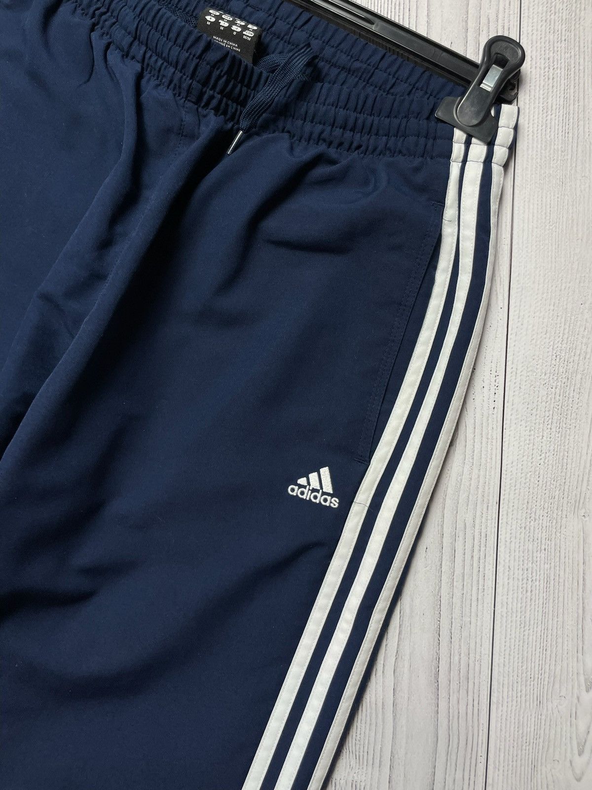 Adidas × Vintage Vintage adidas essentials performance pants drill Y2K Size US 32 / EU 48 - 3 Thumbnail