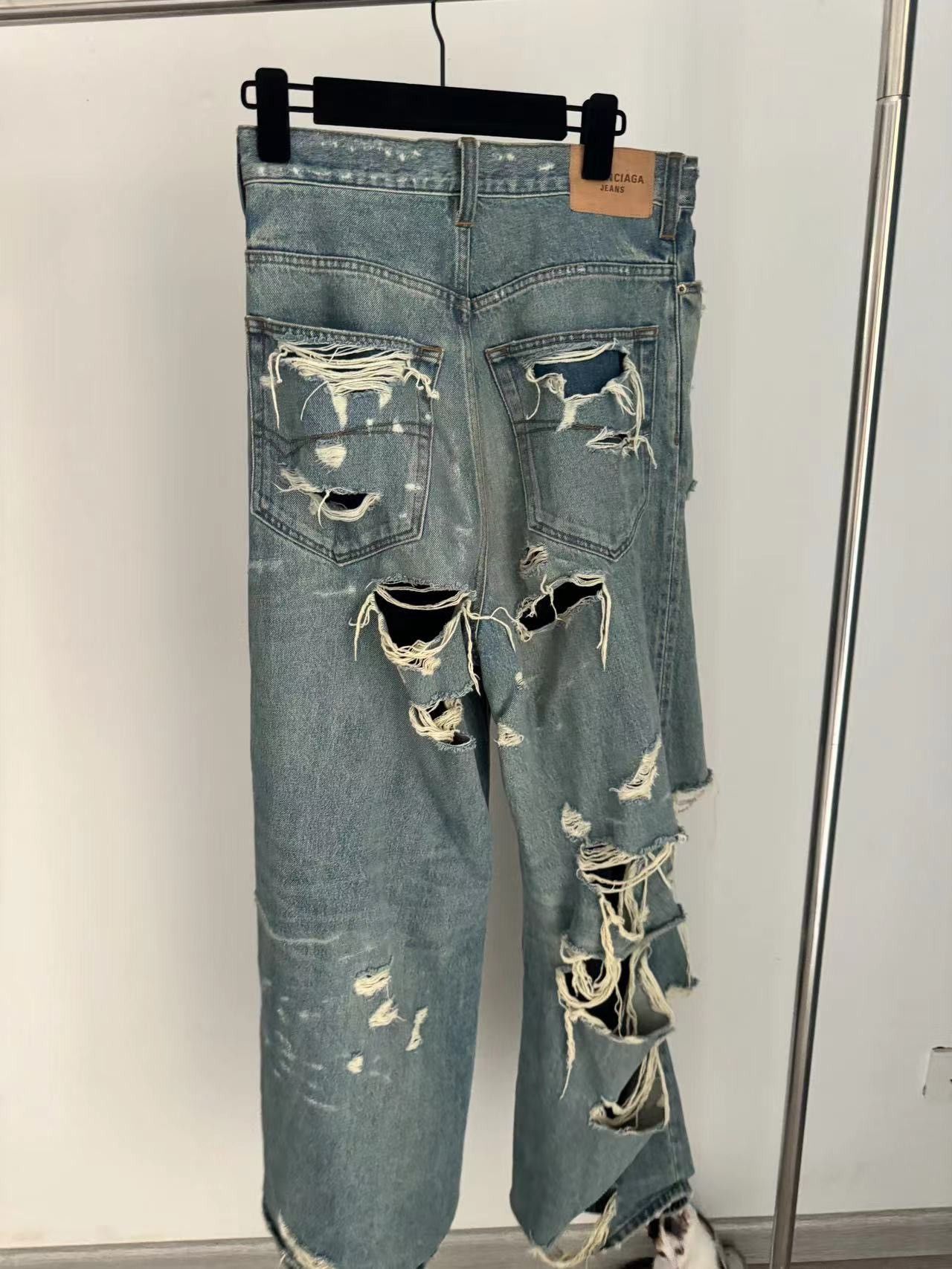 Balenciaga Balenciaga Destroyed Afterworld Denim Sz. XS Size US 30 / EU 46 - 4 Thumbnail