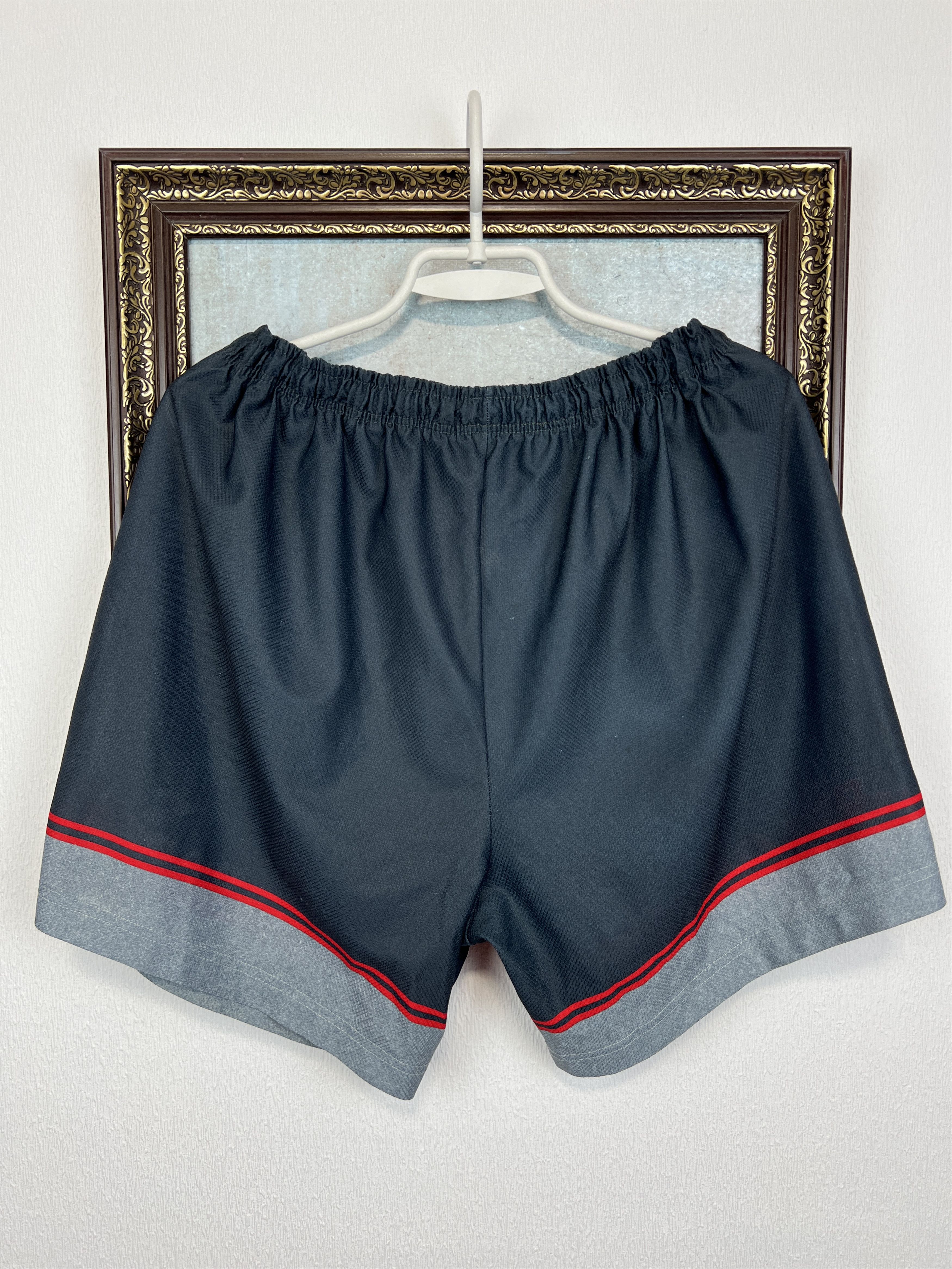 Diadora VIntage 90's Belgium Football Shorts Soccer Athletic Sport Size US 36 / EU 52 - 8 Thumbnail