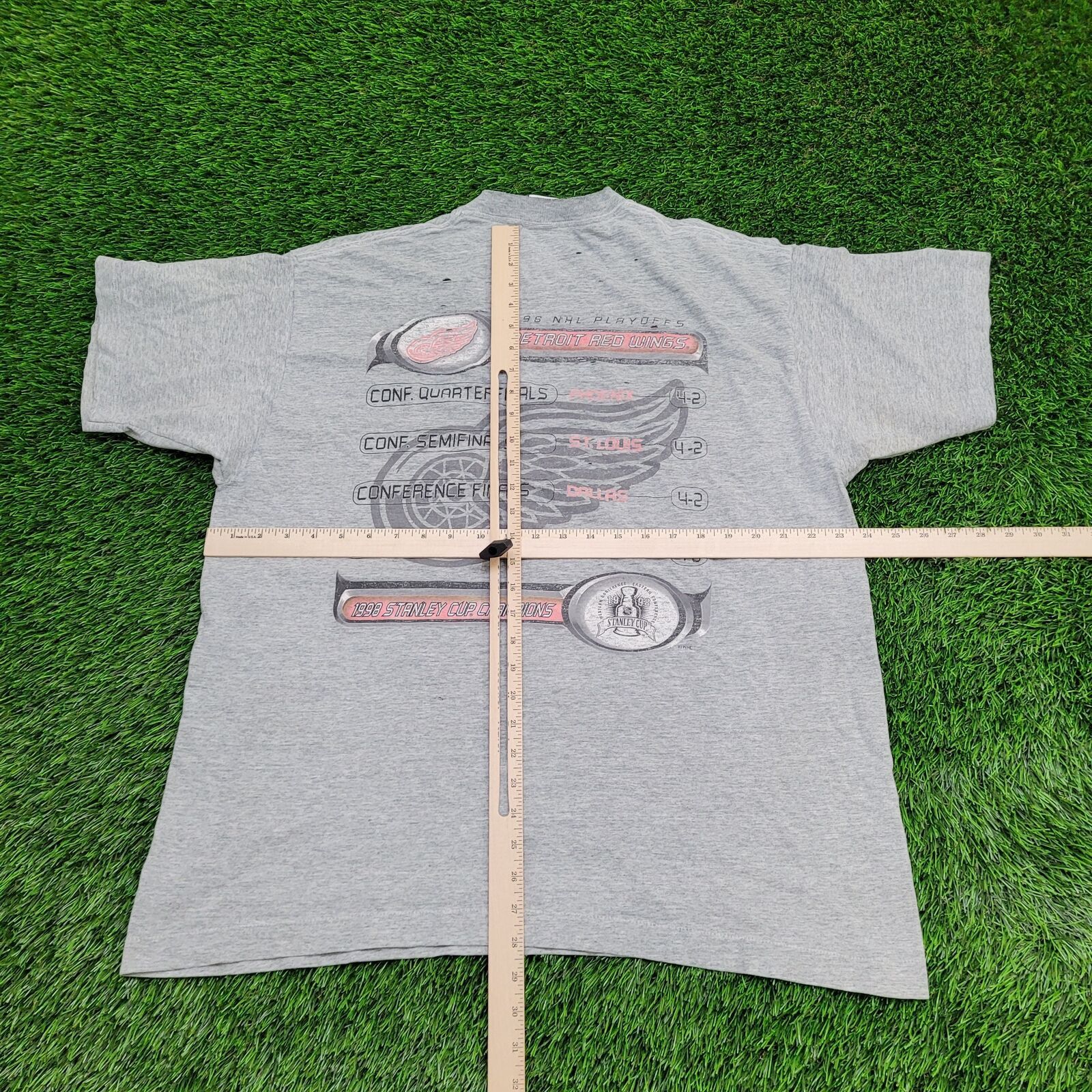 Pro Player VTG Pro Player Detroit Red-Wings T-Shirt XL Distressed 90s Size US XL / EU 56 / 4 - 10 Thumbnail