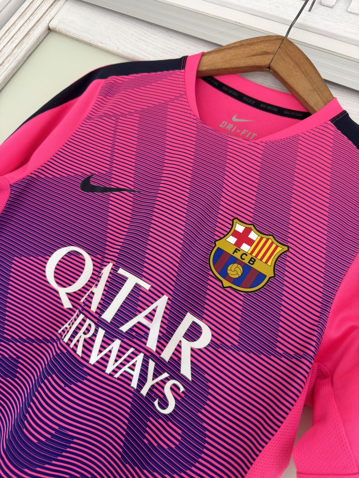 Nike Barcelona 2015-2016 Soccer Training Jersey Football Shirt Size US M / EU 48-50 / 2 - 6 Thumbnail