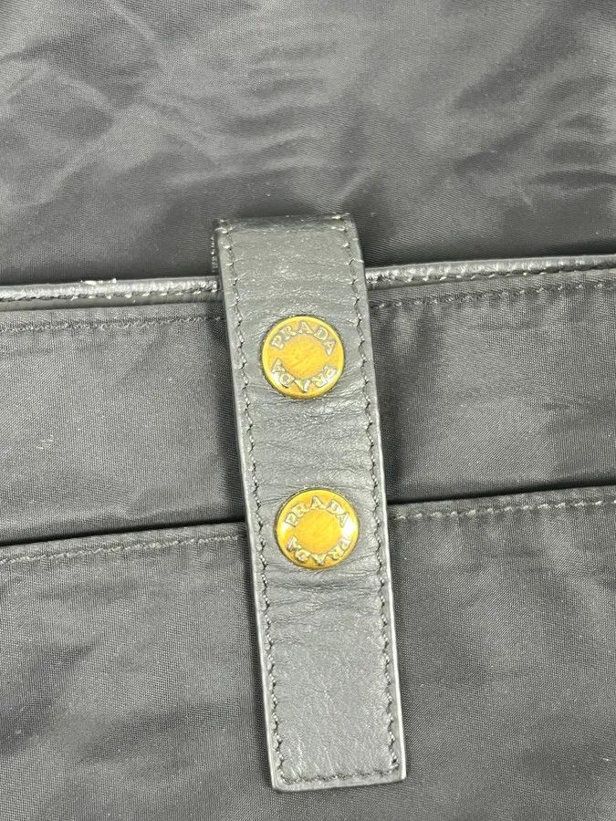 Prada 2000s Prada Black Hybrid Nylon Leather Shoulder Bag Size ONE SIZE - 12 Thumbnail