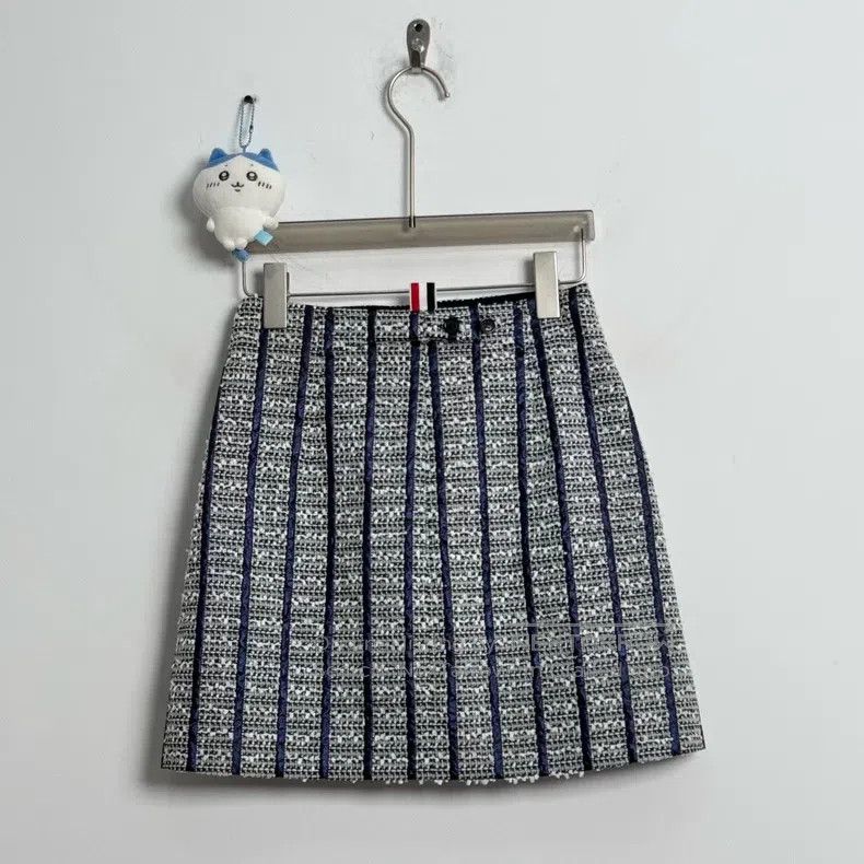 Thom Browne Thom Browne Golden button knit skirt Size 26" / US 2 / IT 38 - 3 Thumbnail