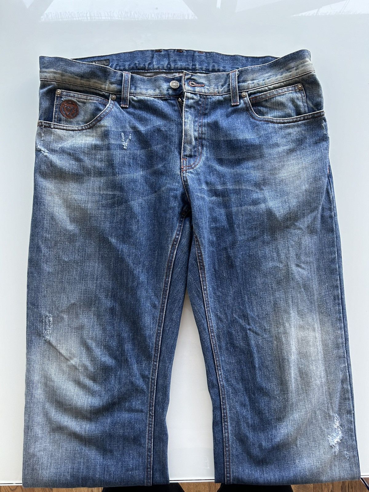 Gucci Gucci Embroidered Logo Distressed Jeans (2007) Size US 36 / EU 52 - 1 Thumbnail