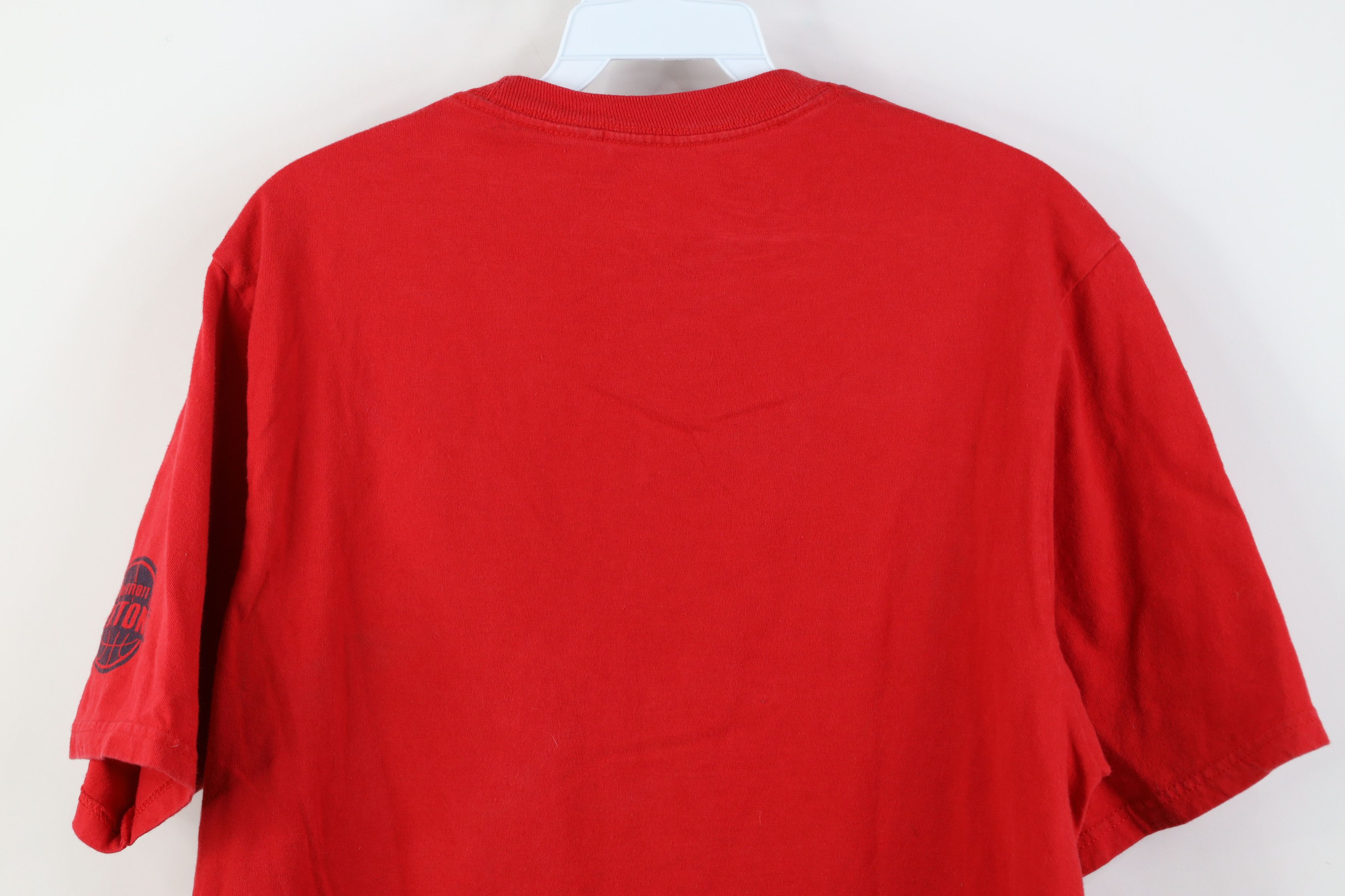 Adidas Adidas Spell Motor City Detroit Pistons Basketball T-Shirt Size US M / EU 48-50 / 2 - 13 Thumbnail