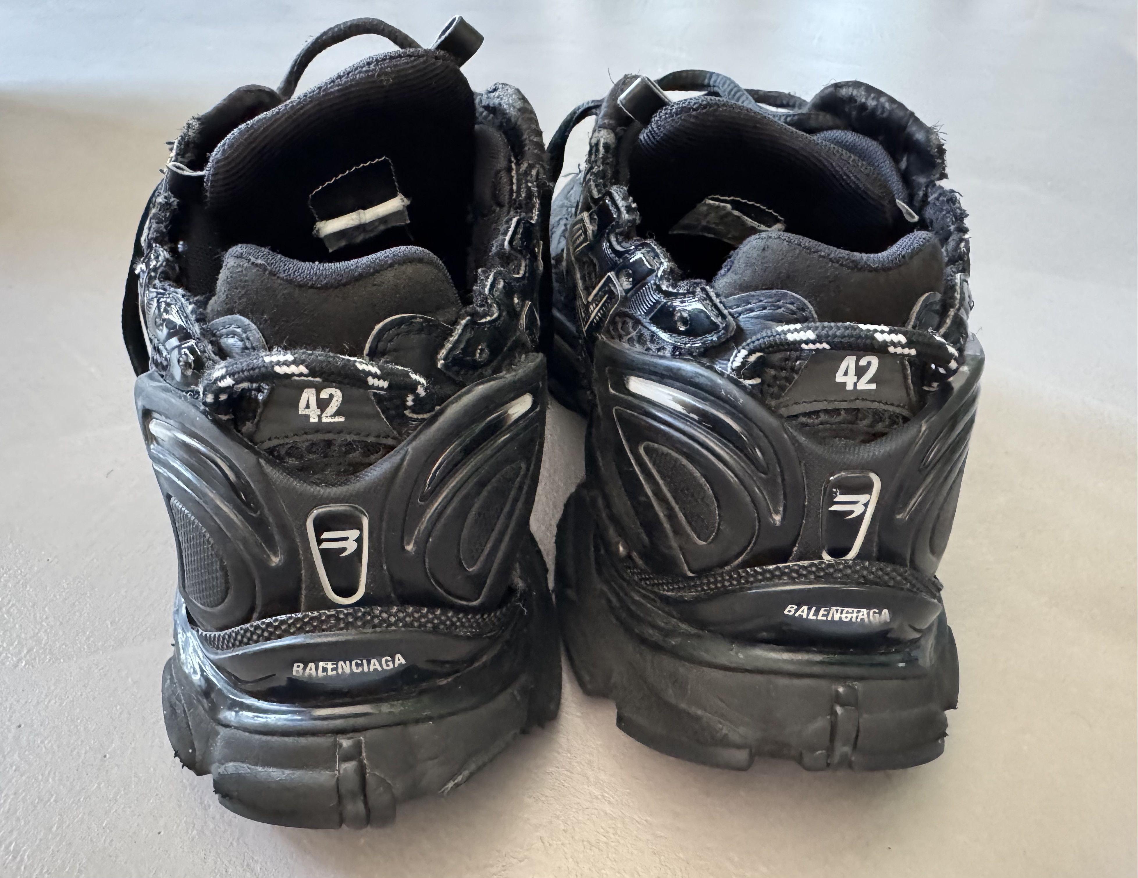 Balenciaga Balenciaga Runner Black, Mesh / Nylon Sneakers - Italy Size US 9 / EU 42 - 5 Thumbnail