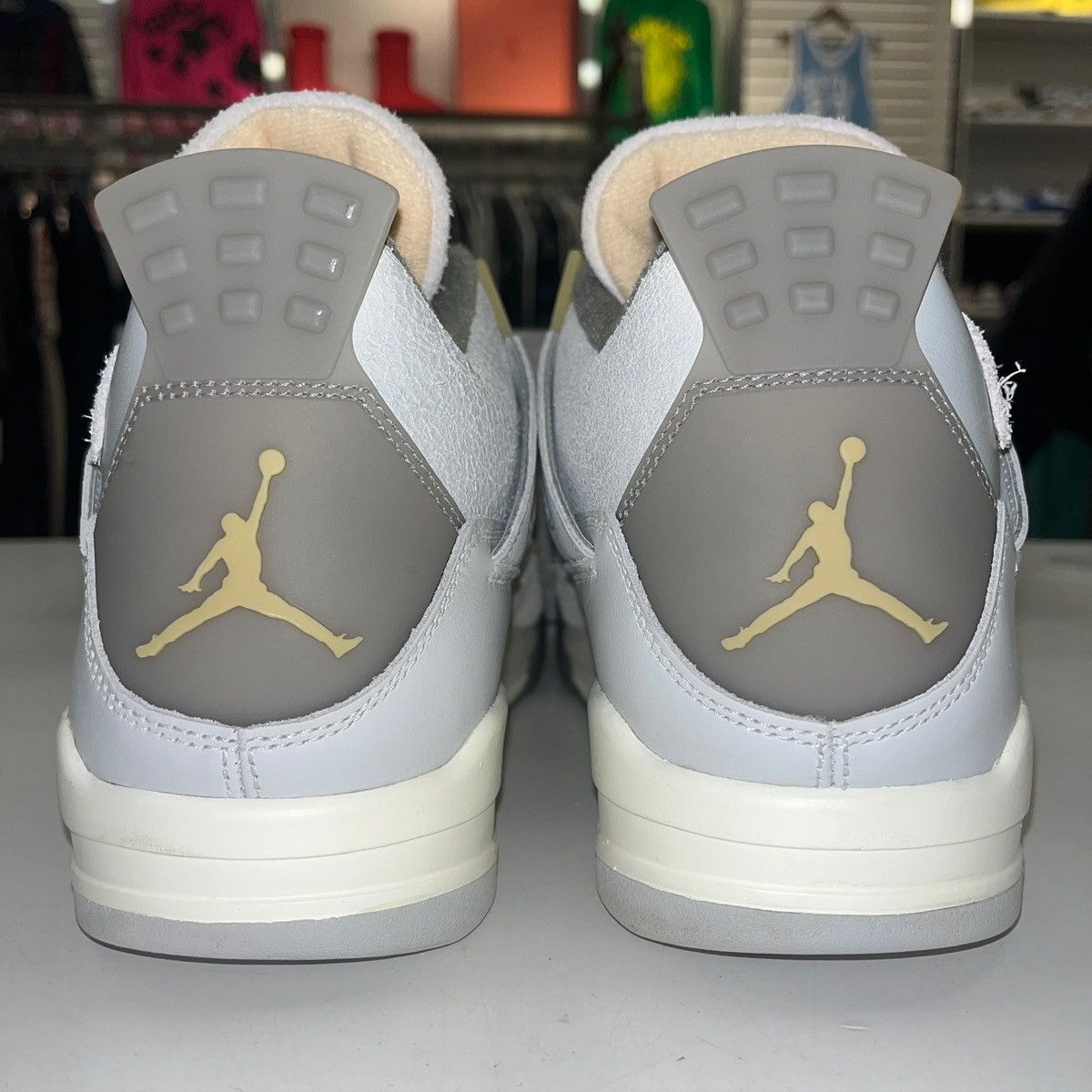 Jordan Brand Size 13 - Air Jordan 4 Retro SE Craft Photon - DV3742-021 Size US 13 / EU 46 - 4 Thumbnail