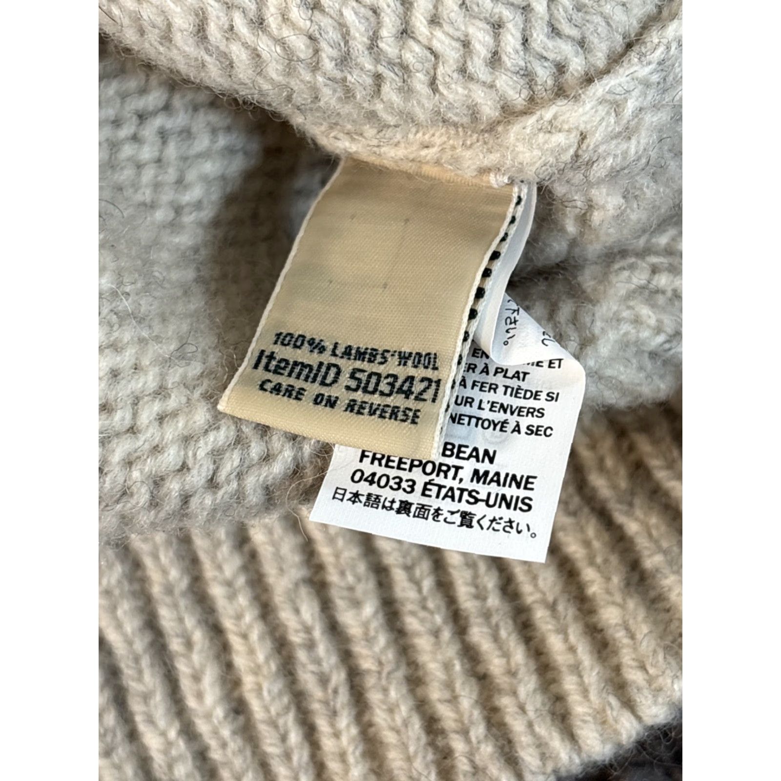 Vintage VINTAGE LL Bean Sweater Cardigan Full Zip Mock Neck Knit Wool Petites S White 90s Outdoor Ski Pockets Woman Size S / US 4 / IT 40 - 5 Thumbnail