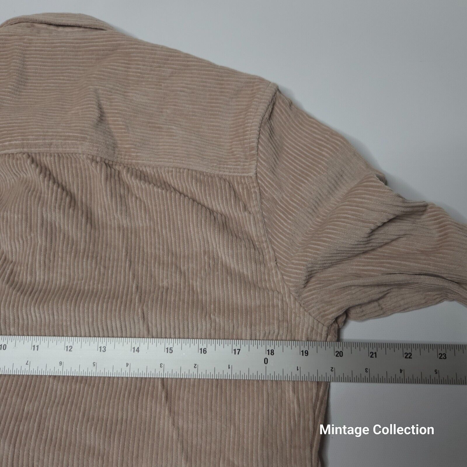 Reiss REISS Bonucci Corduroy Twin Pocket Beige Long sleeve Shirt M Size US M / EU 48-50 / 2 - 11 Thumbnail