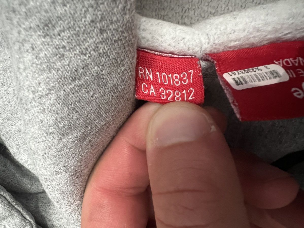 Supreme 2016 Supreme Box Logo Hoodie Size US L / EU 52-54 / 3 - 6 Thumbnail