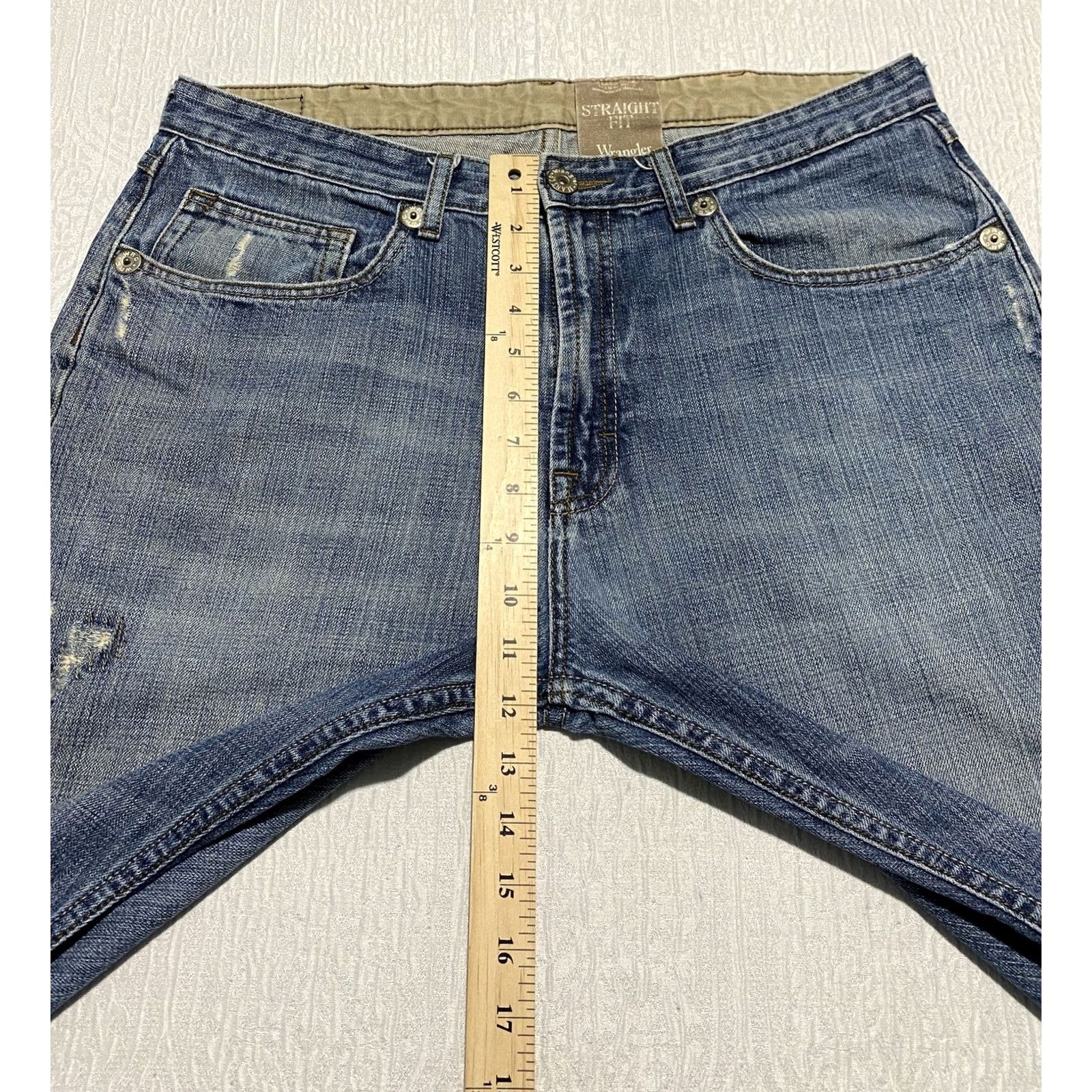 Wrangler VINTAGE Wrangler Jeans Co Straight Fit 36x30 Denim Blue Distressed Mens Jeans Size US 36 / EU 52 - 7 Thumbnail