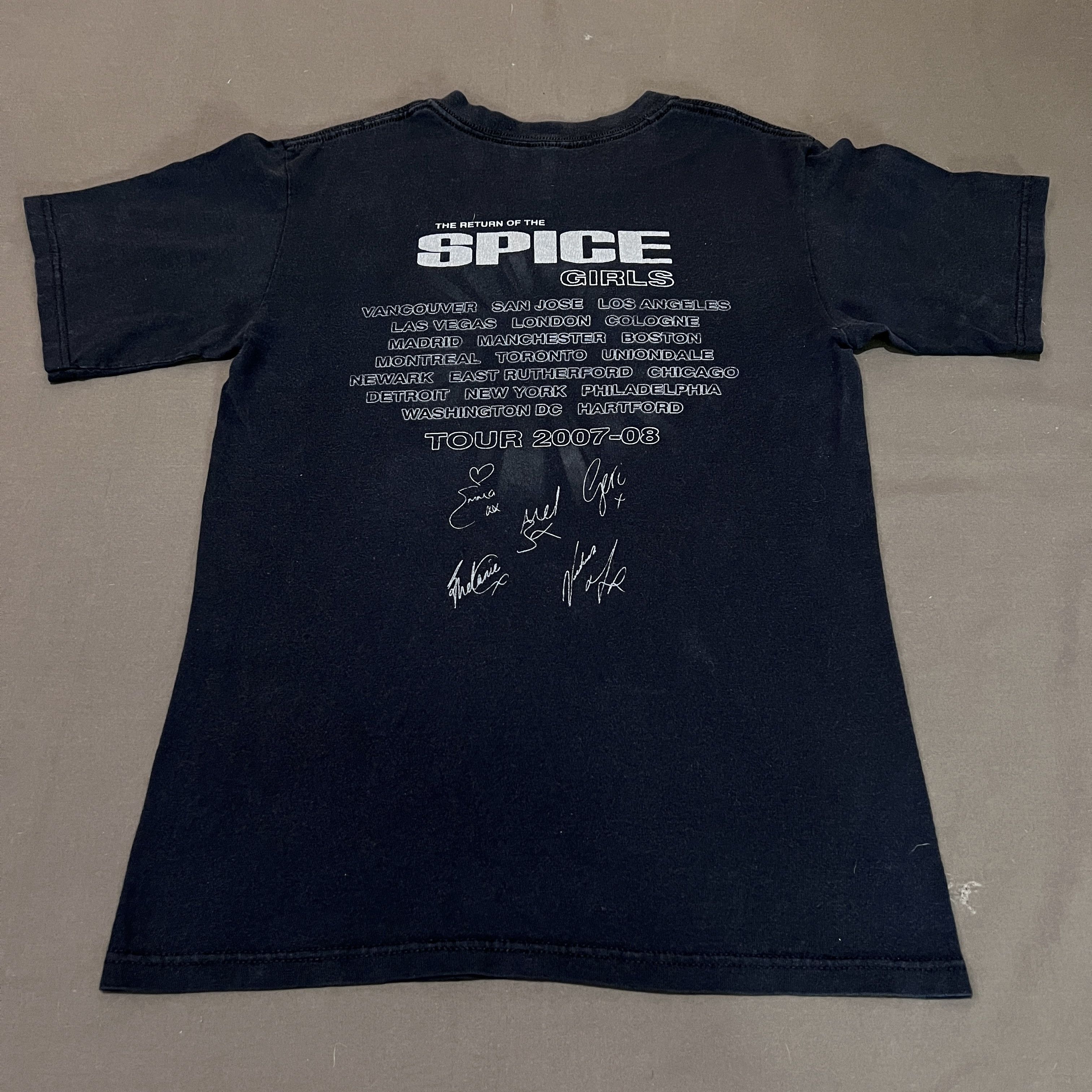 Band Tees × Rap Tees × Vintage Vintage Y2K Spice Girls Promo Tour Tee Dance pop Size US S / EU 44-46 / 1 - 5 Thumbnail