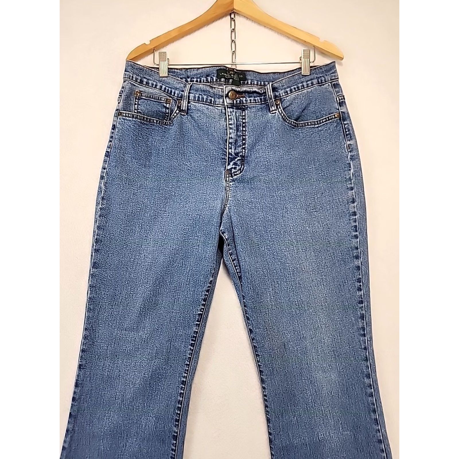Ralph Lauren VINTAGE not | LRL Lauren By Lauren Jeans Co. Classic Bootcut Blue Denim Womens Size 12 Preppy Size 34" / US 12 / IT 48 - 2 Thumbnail