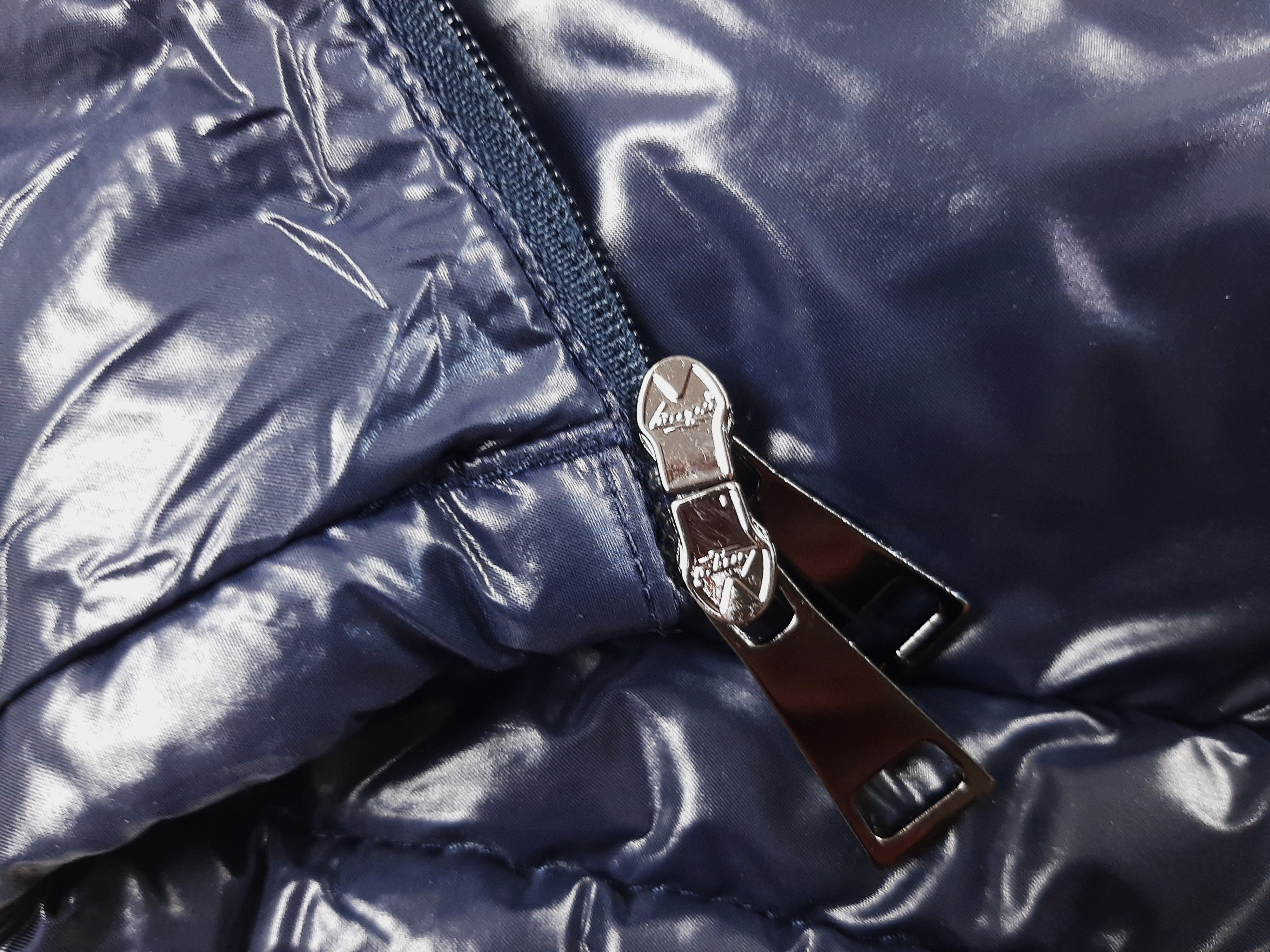 Moncler Moncler Hybrid Knit Quilted Jacket Navy Women's Size M Size M / US 6-8 / IT 42-44 - 9 Thumbnail