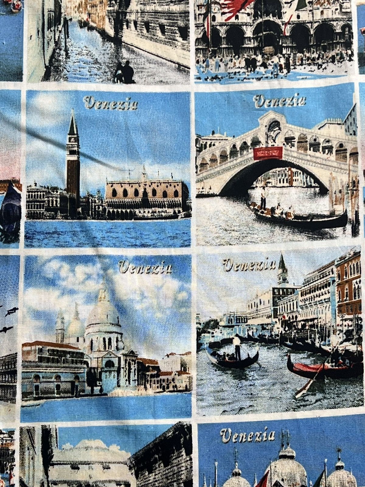 Vintage Ciao Venezia Palm Springs all over print button us Size US XL / EU 56 / 4 - 4 Thumbnail