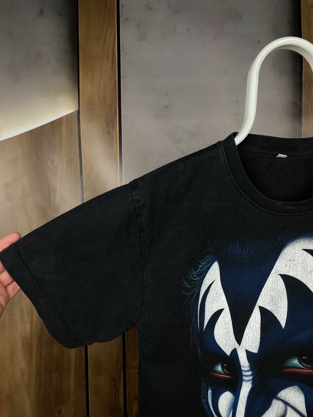 KISS 🎸Vintage T-Shirt KISS Big Logo VTG Tee🎸 Size US M / EU 48-50 / 2 - 3 Thumbnail