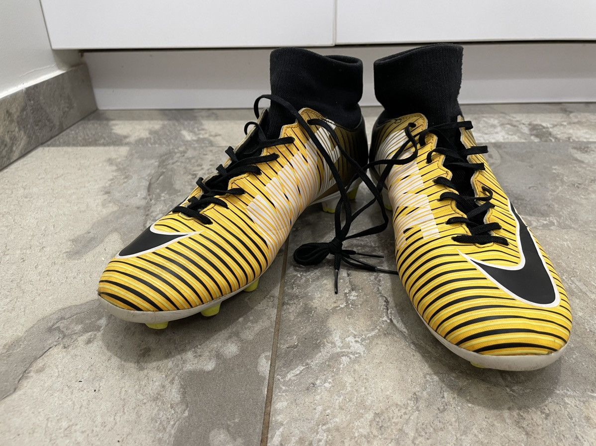 Nike Nike Mercurial Victory VI Size US 9.5 / EU 42-43 - 2 Thumbnail