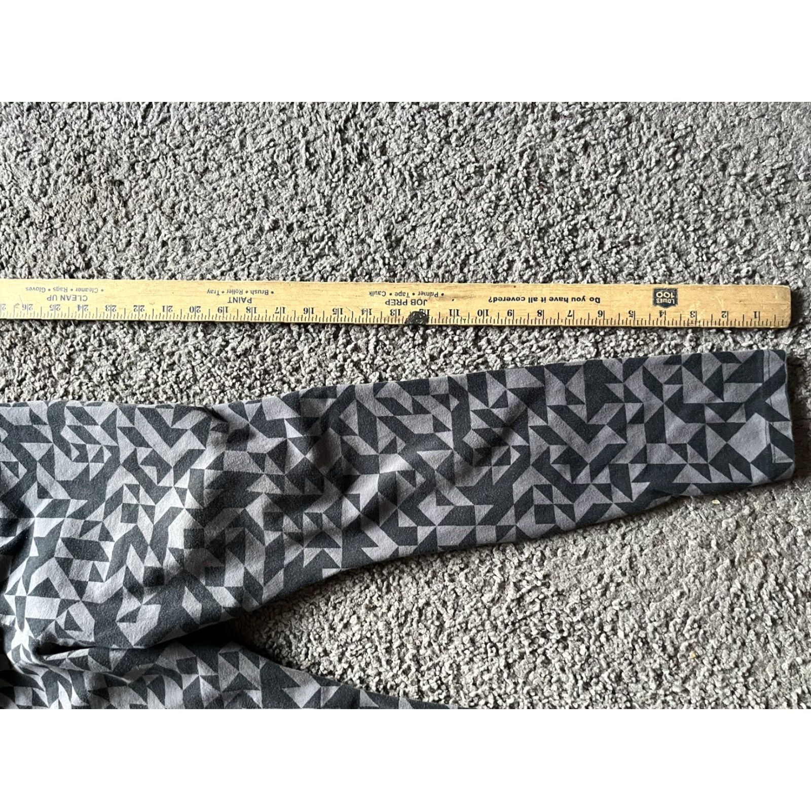 Nike Nike Sportswear NSW Club Tangrams Leggings Women XL Black/White Tangrams Size 40" / US 18 - 6 Thumbnail