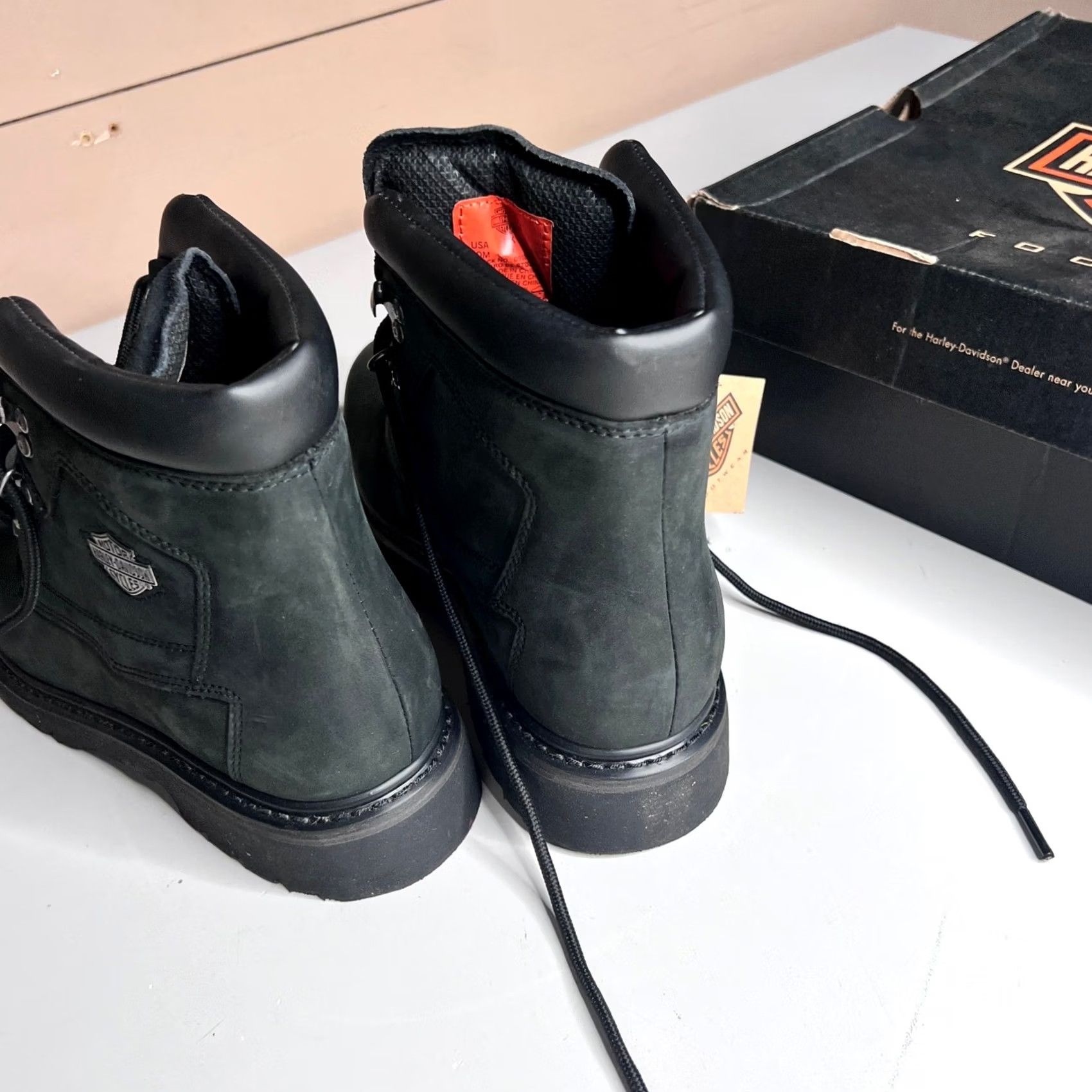 Harley Davidson Harley-Davidson Badlands Mens Leather Boots D91005 Black 10 NIB Rubber Outsole Non-Slip Lace Up Ankle Worn? Size US 9 / EU 42 - 4 Thumbnail
