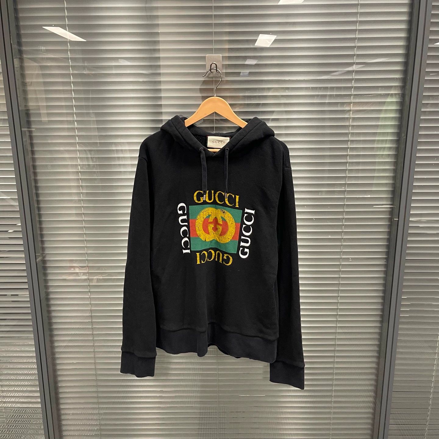 Gucci Gucci flag logo hoodie S 99 new Size US S / EU 44-46 / 1 - 1 Thumbnail