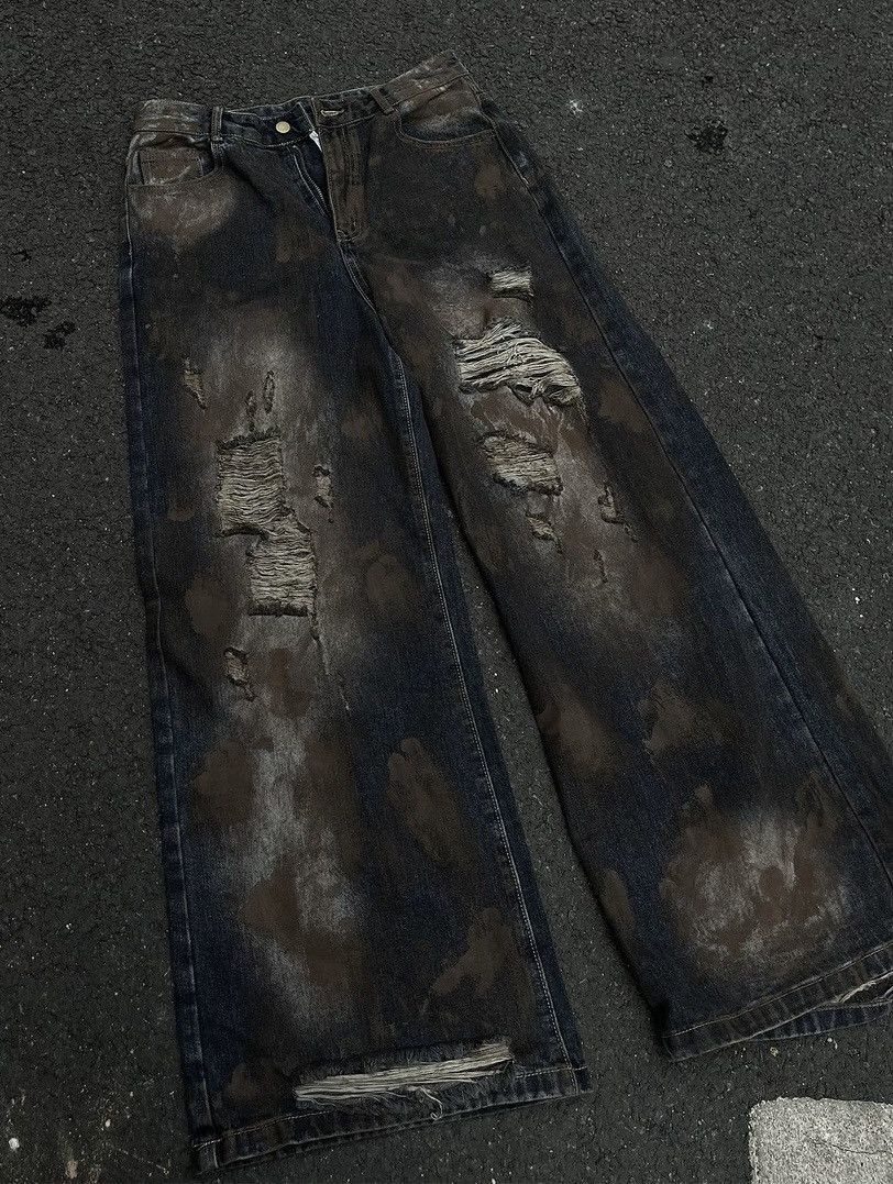 Japanese Brand × Jean Avant garde fashion distressed dirty skater jeans Size US 33 - 7 Thumbnail