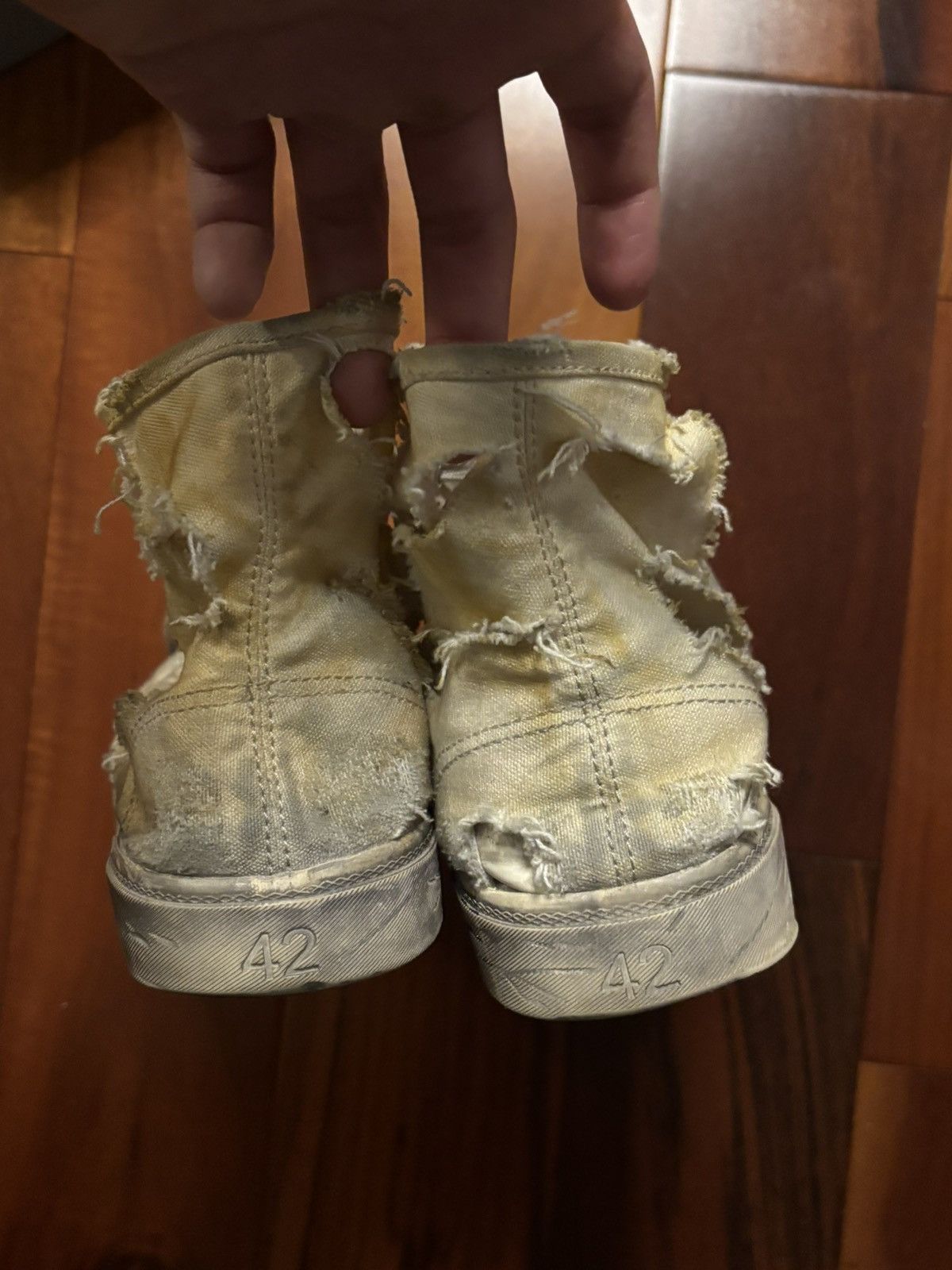 Balenciaga Balenciaga Paris High Destroyed Sneakers Limited White/Black Size US 9 / EU 42 - 7 Thumbnail