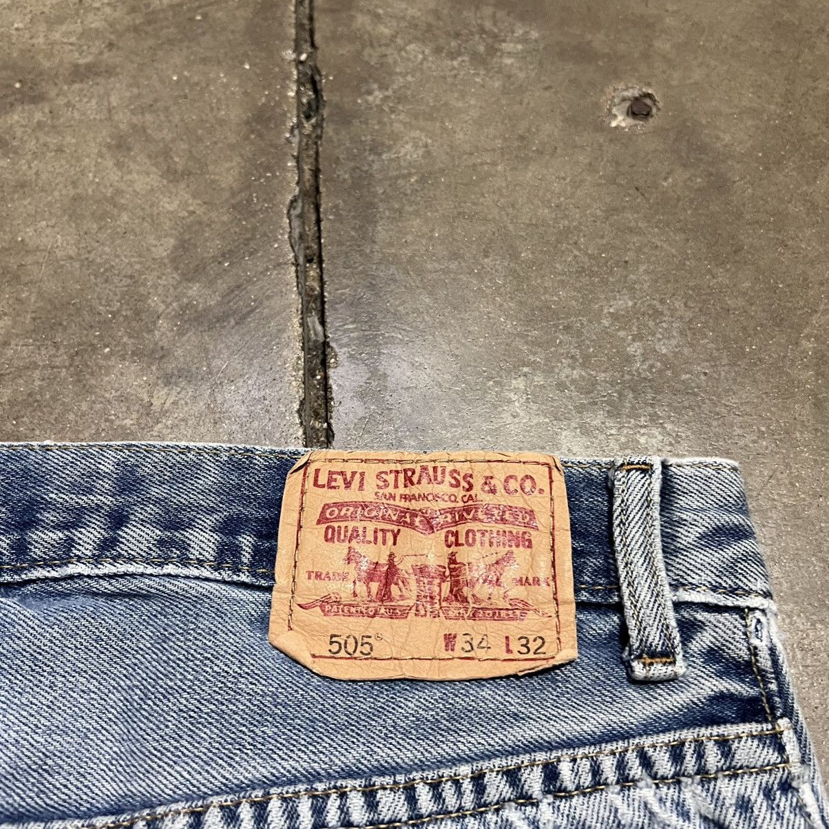 Levi's Vintage Levis 505 Regular Fit Straight Leg Denim Jeans Faded Size US 34 / EU 50 - 11 Thumbnail