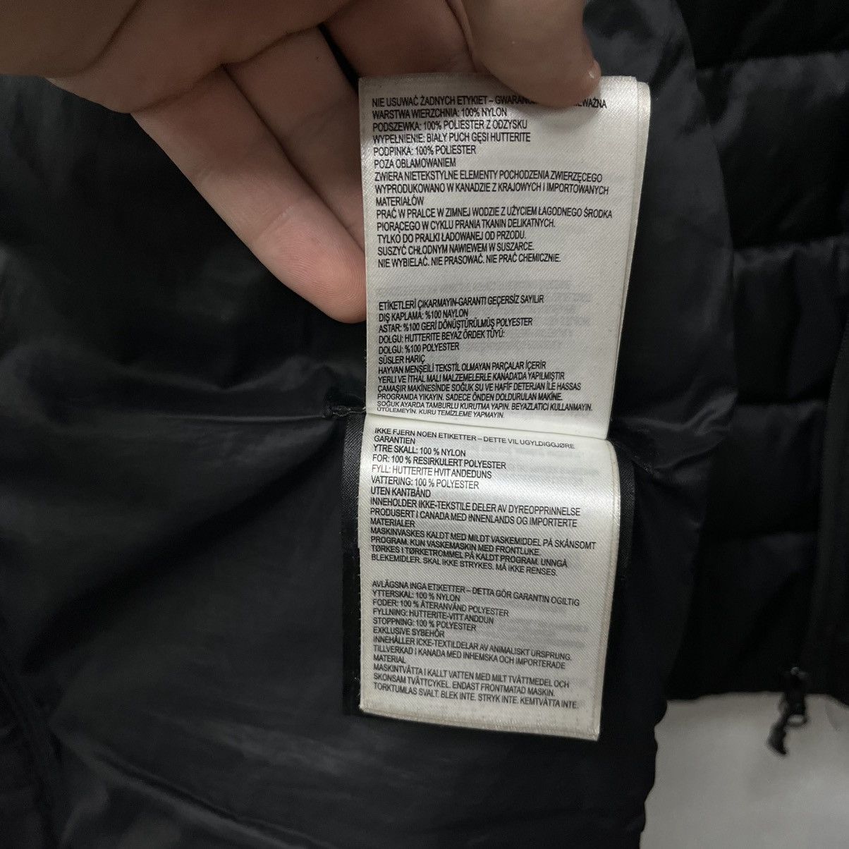 Canada Goose Canada goose puffer jacket black label Size L Size US L / EU 52-54 / 3 - 17 Thumbnail