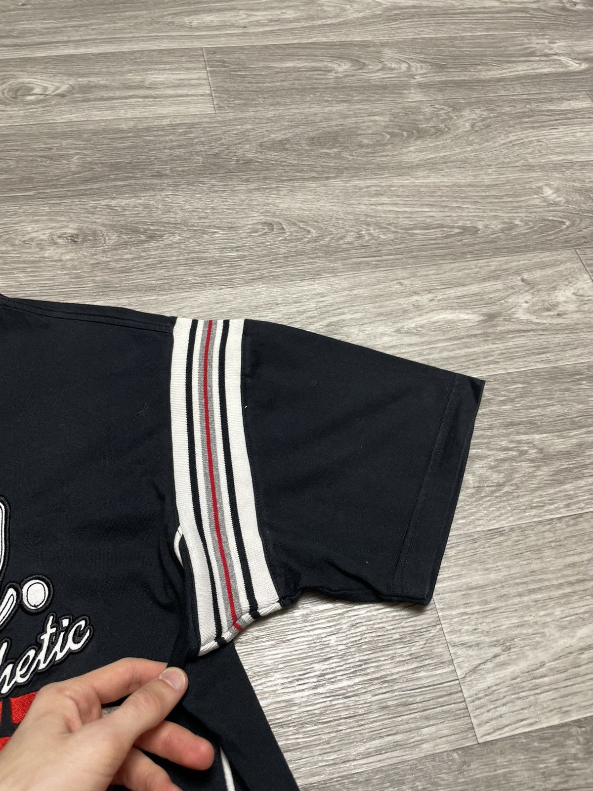 Ecko Unltd. Vintage Ecko Unltd Big Embroidered Logo Rap T-Shirt Size US L / EU 52-54 / 3 - 7 Thumbnail