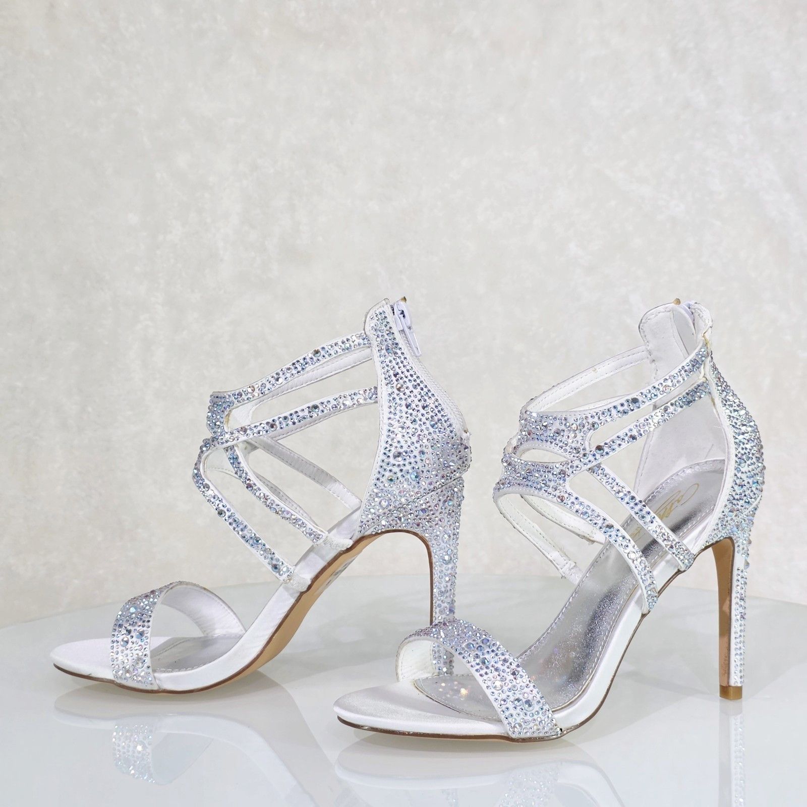 Other Nilla White Rhinestone Caged High Heel Closed Back Shoes Wed Size US 6 / IT 36 - 1 Thumbnail