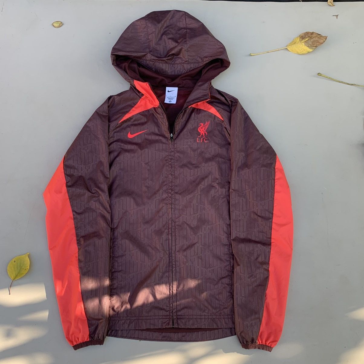 Nike Nike FC Liverpool jacket size S sportswear rare red Size US S / EU 44-46 / 1 - 2 Thumbnail