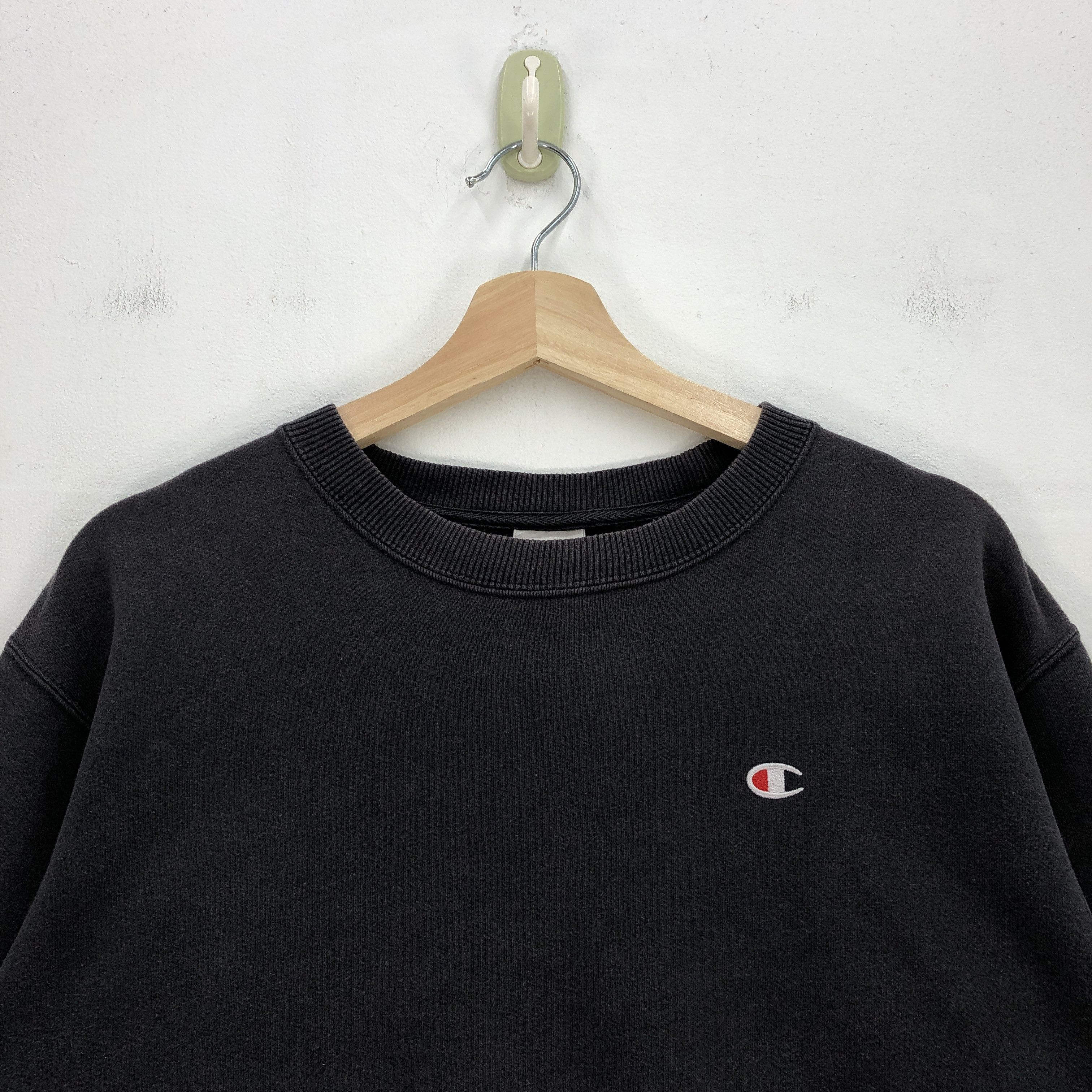 Champion Vintage Y2K Champion Sweatshirt Champion Sweater Jumper Size US M / EU 48-50 / 2 - 4 Thumbnail