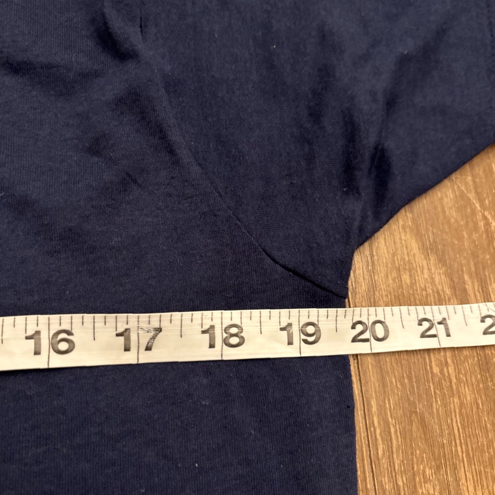 Vintage VINTAGE Screen Stars T-Shirt Blue Size L Moving Company Mens Size US L / EU 52-54 / 3 - 3 Thumbnail