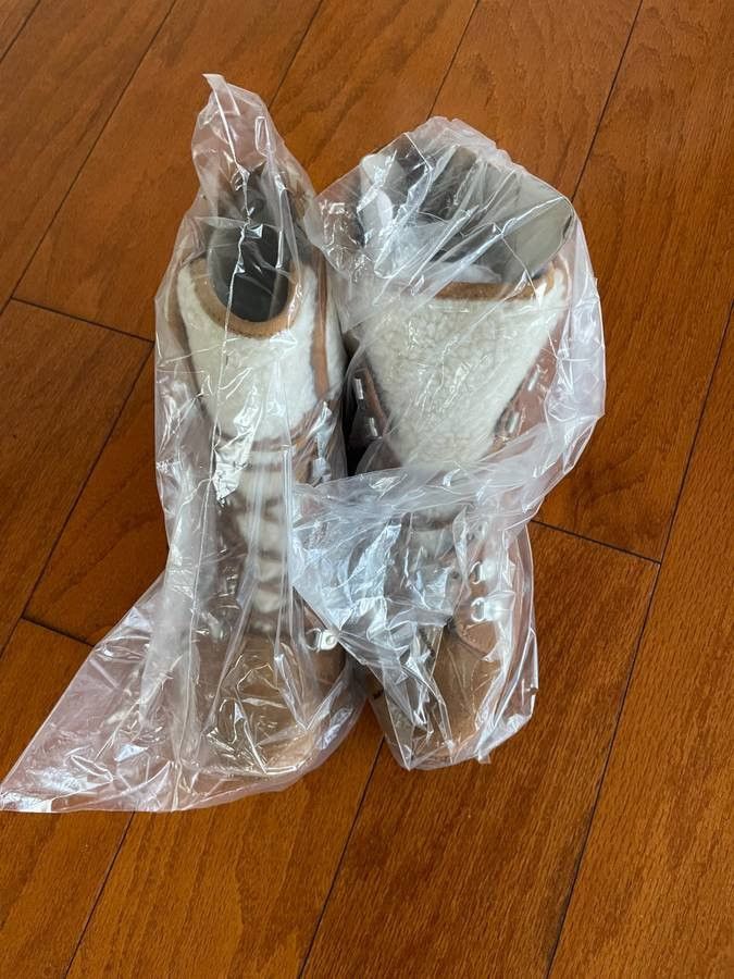 Other Marc Fisher Women’s Isalia Lace Up Hiker Boots Size 10 Size US 10 / EU 43 - 5 Thumbnail